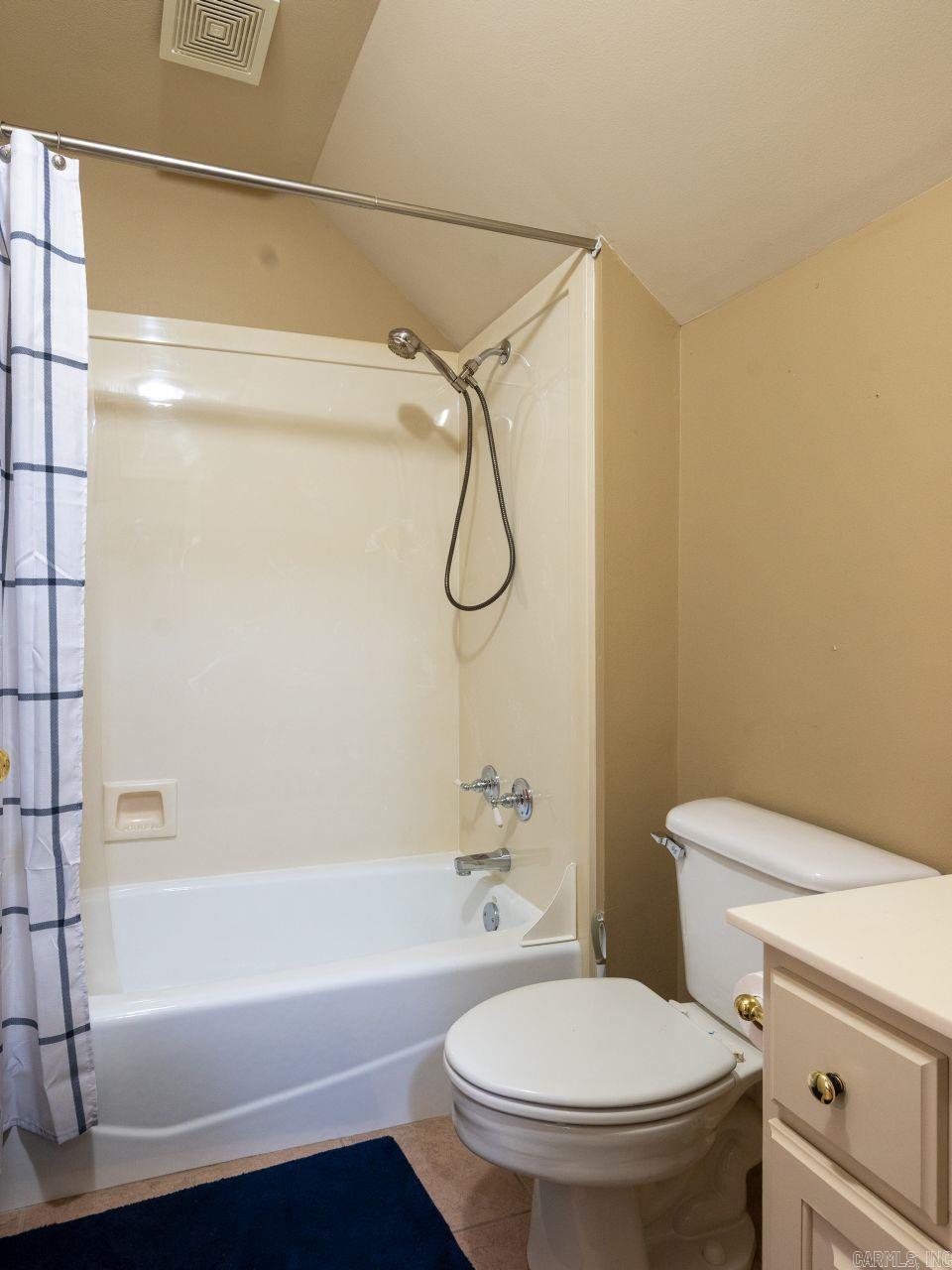 CHENAL VALLEY WITRY COURT - Residential