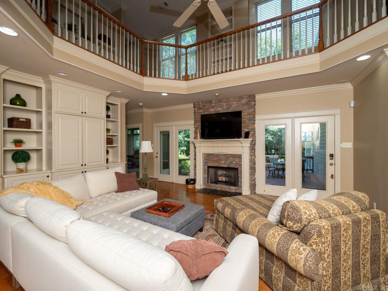 CHENAL VALLEY WITRY COURT - Residential
