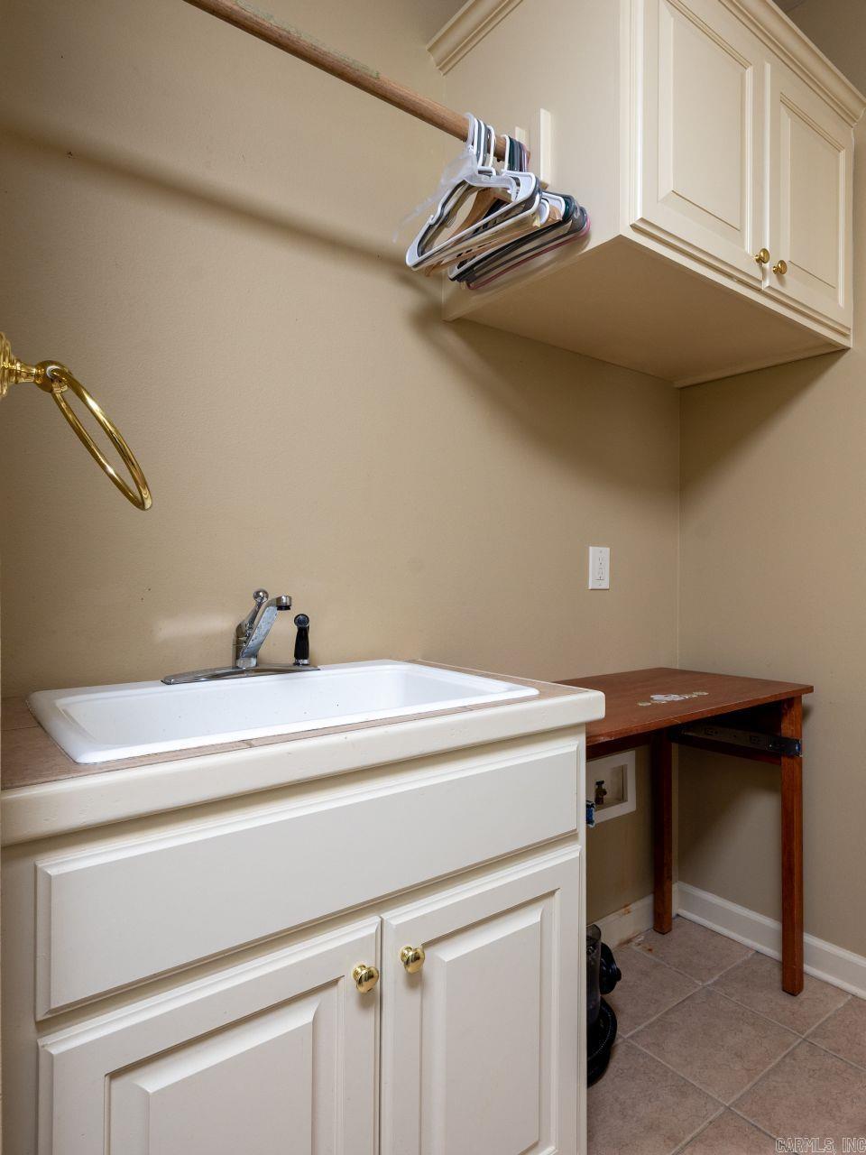CHENAL VALLEY WITRY COURT - Residential