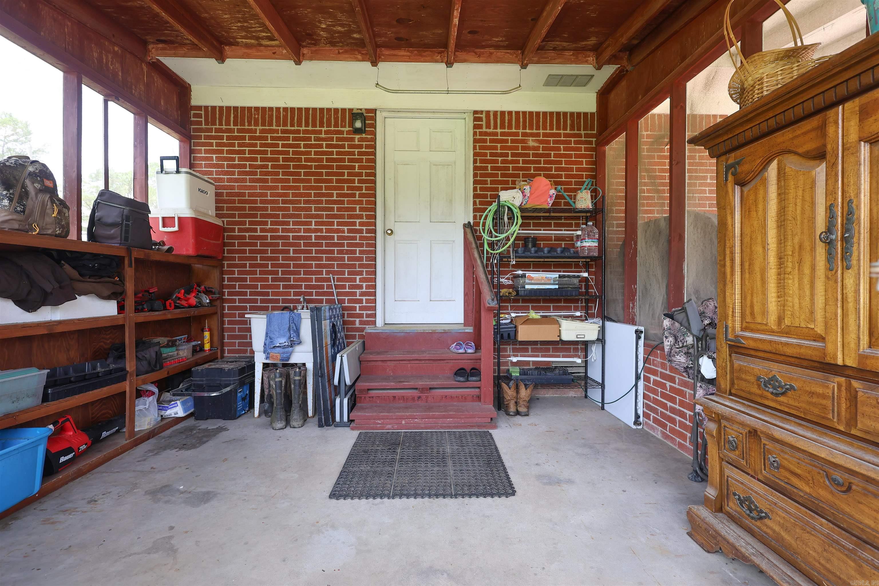 MOUNT IDA CITY ACREAGE - Residential