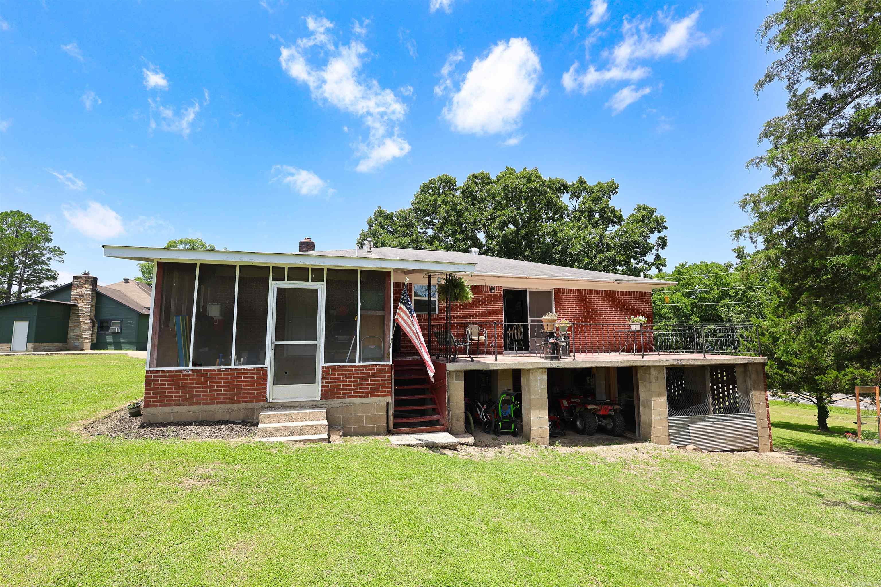 MOUNT IDA CITY ACREAGE - Residential