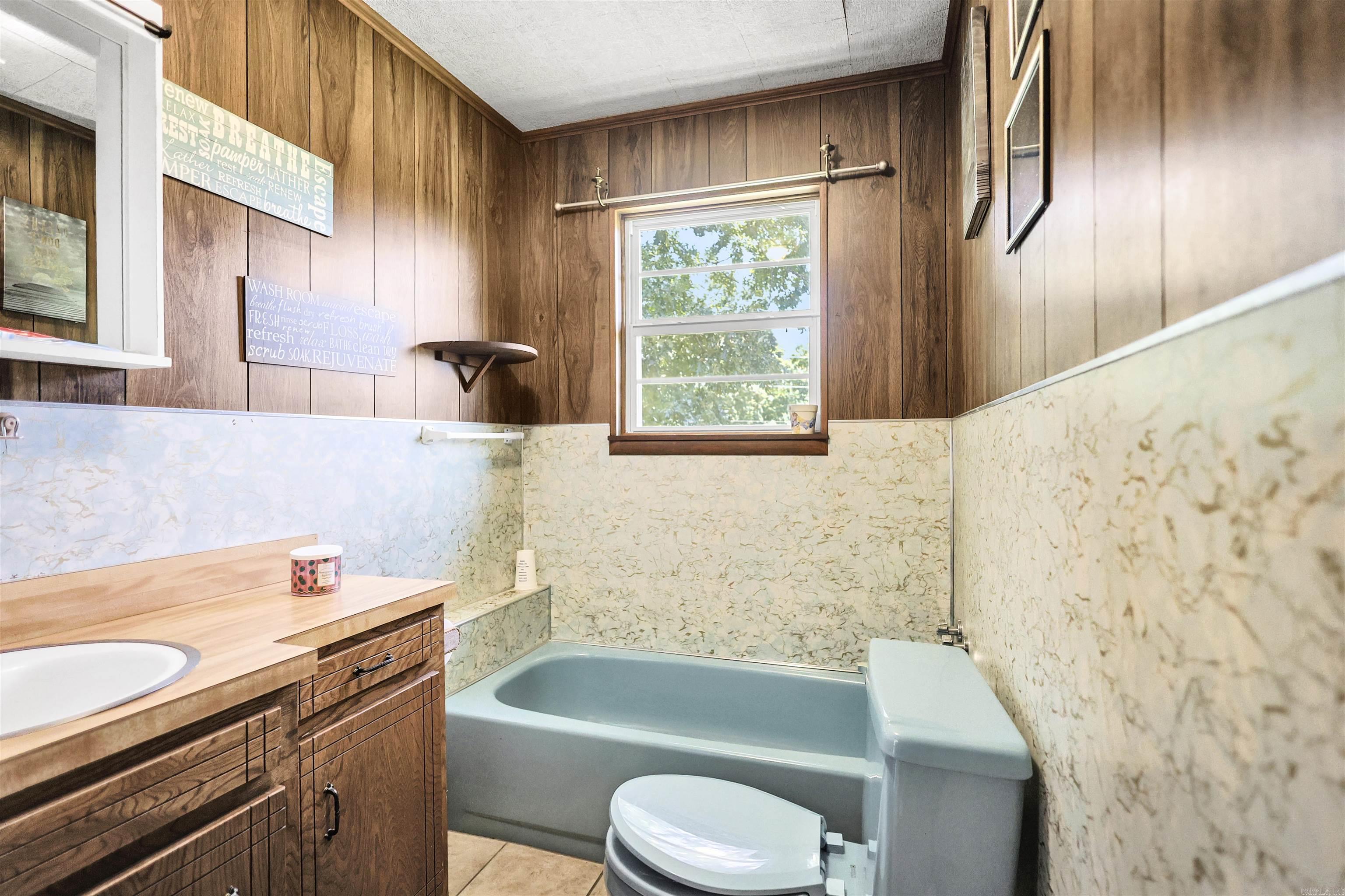 MOUNT IDA CITY ACREAGE - Residential