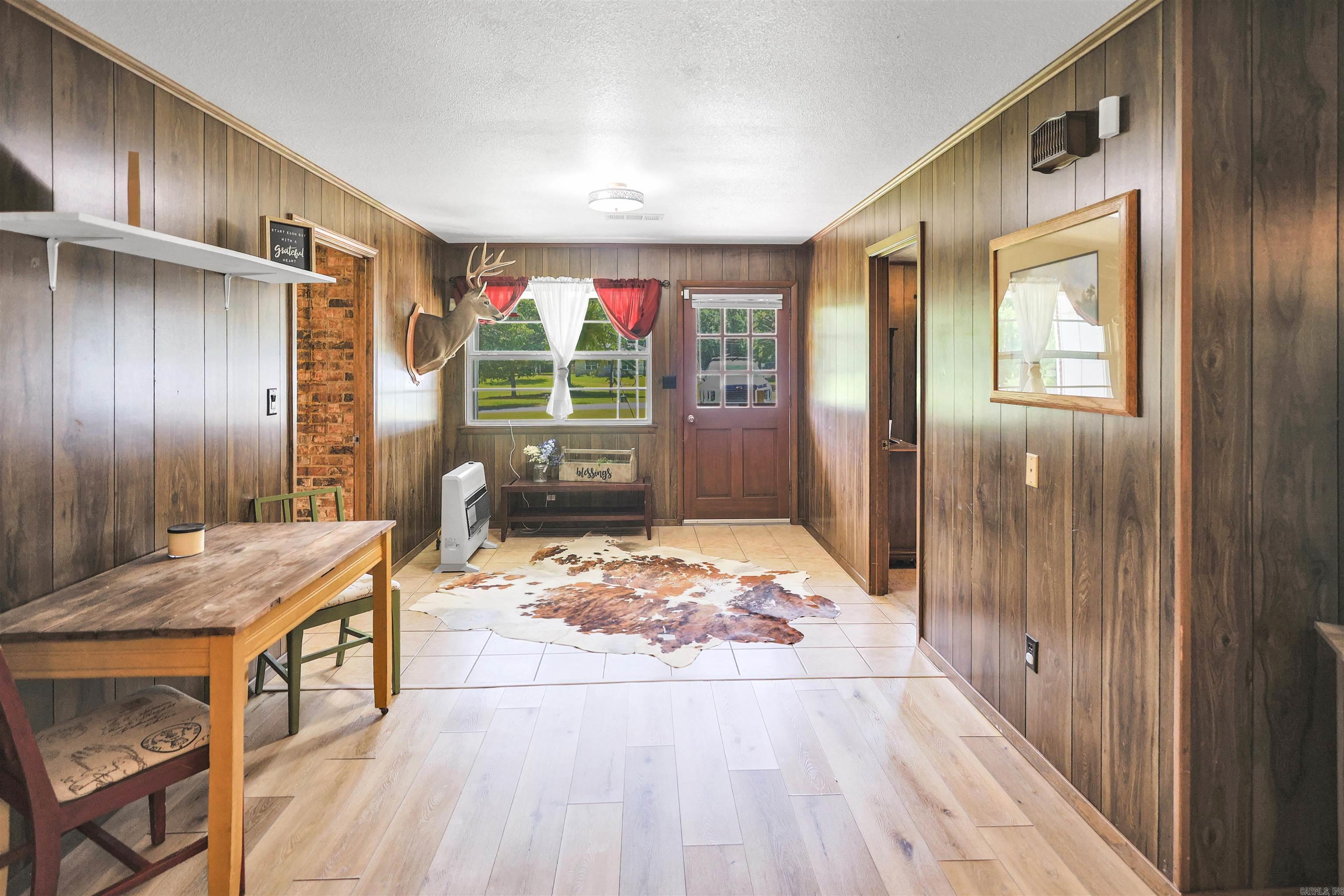 MOUNT IDA CITY ACREAGE - Residential