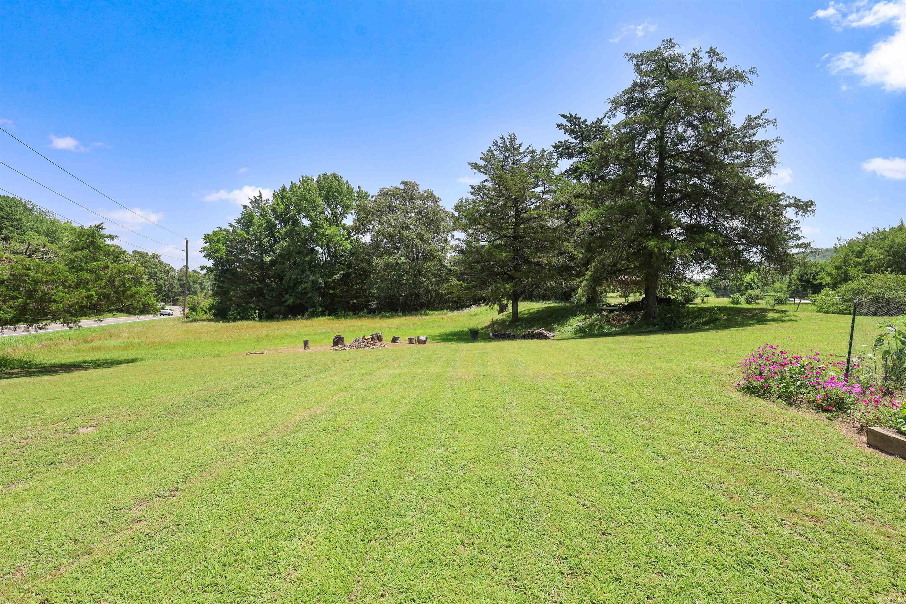 MOUNT IDA CITY ACREAGE - Residential
