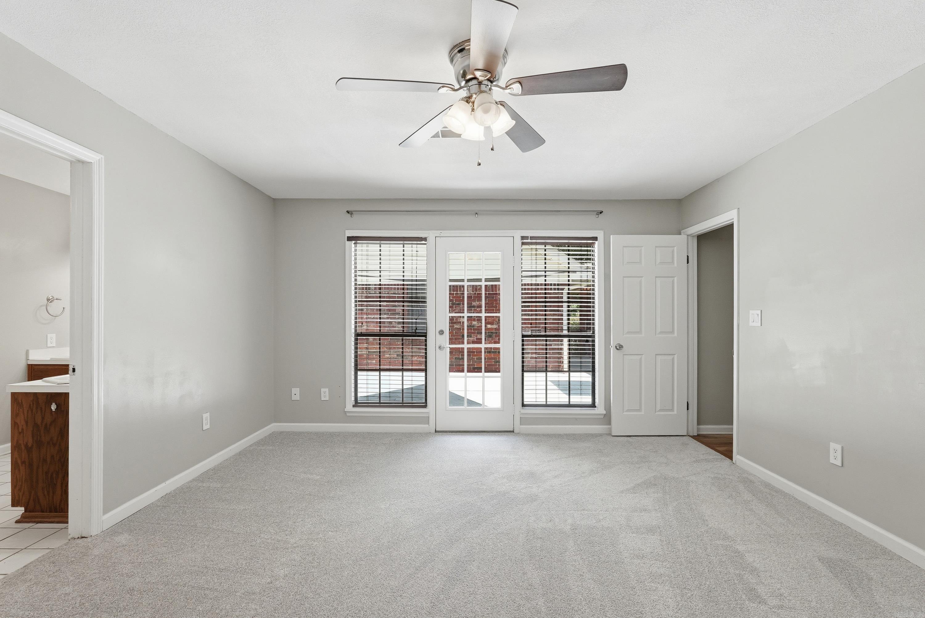 Rosewood Terrace - Residential