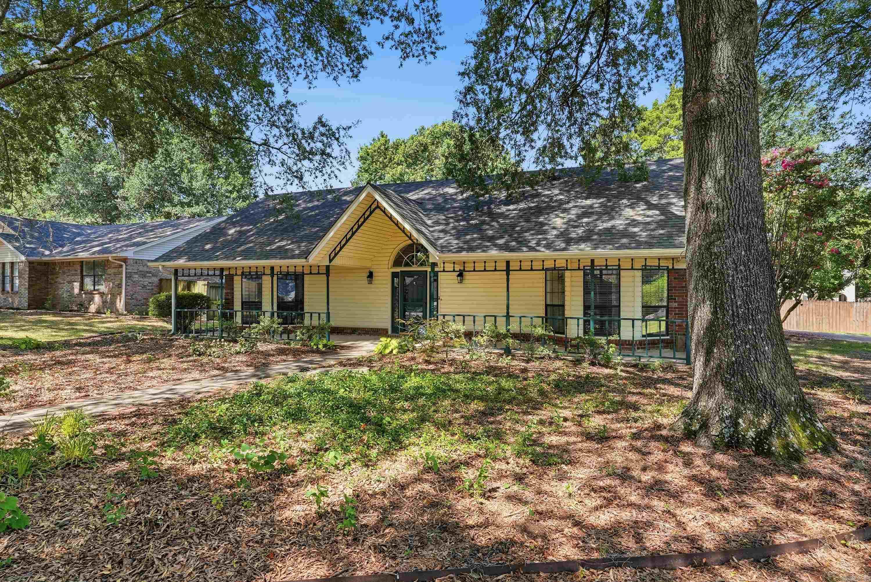 Rosewood Terrace - Residential