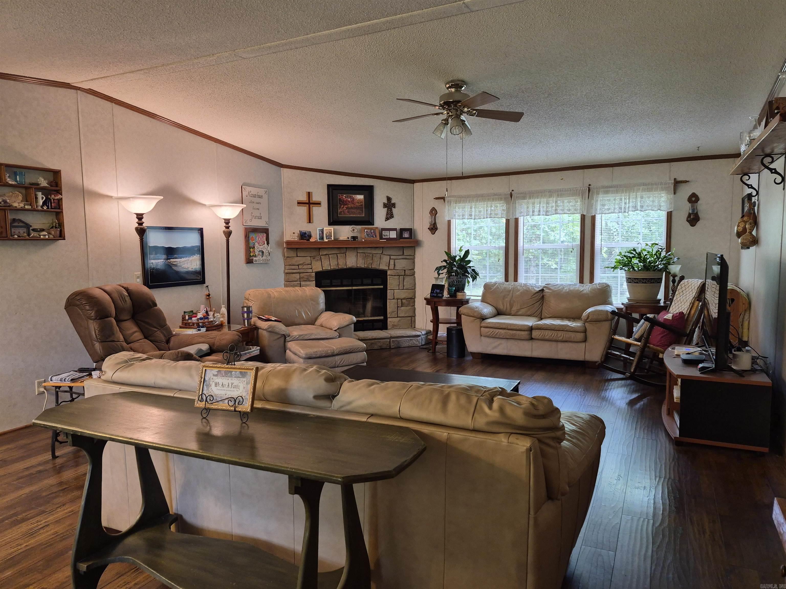 Lake Hamilton Outside - Residential