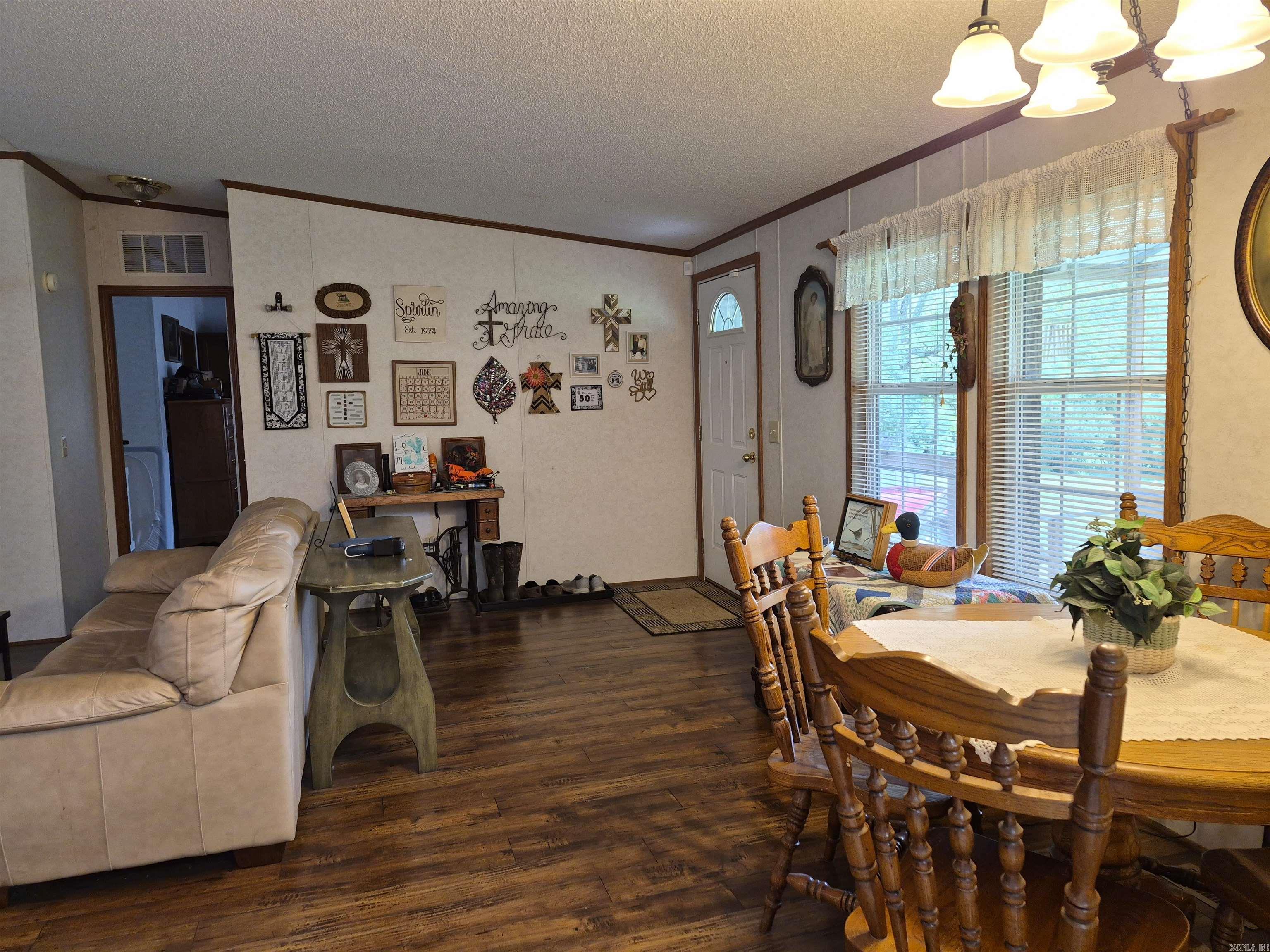 Lake Hamilton Outside - Residential