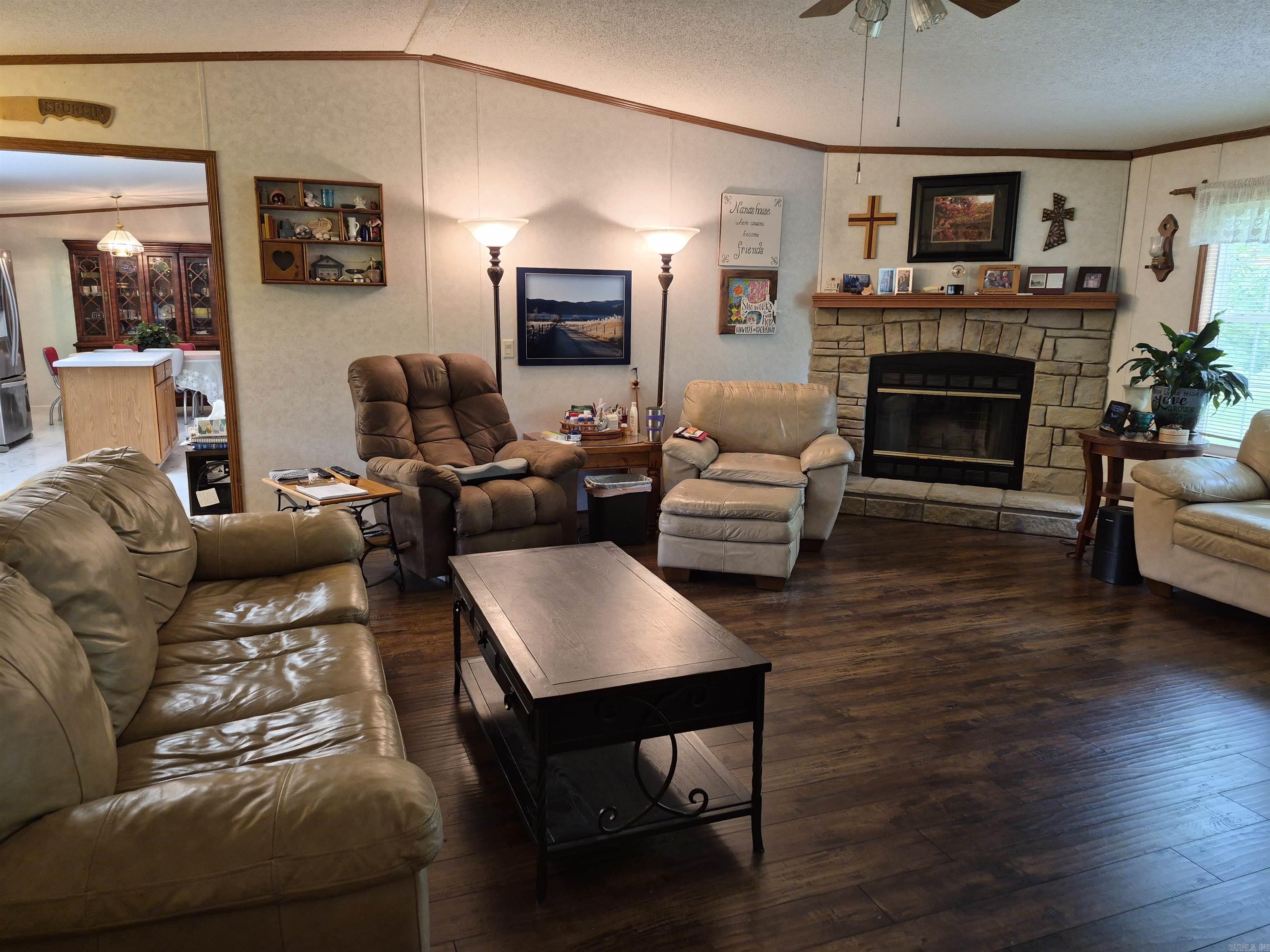 Lake Hamilton Outside - Residential