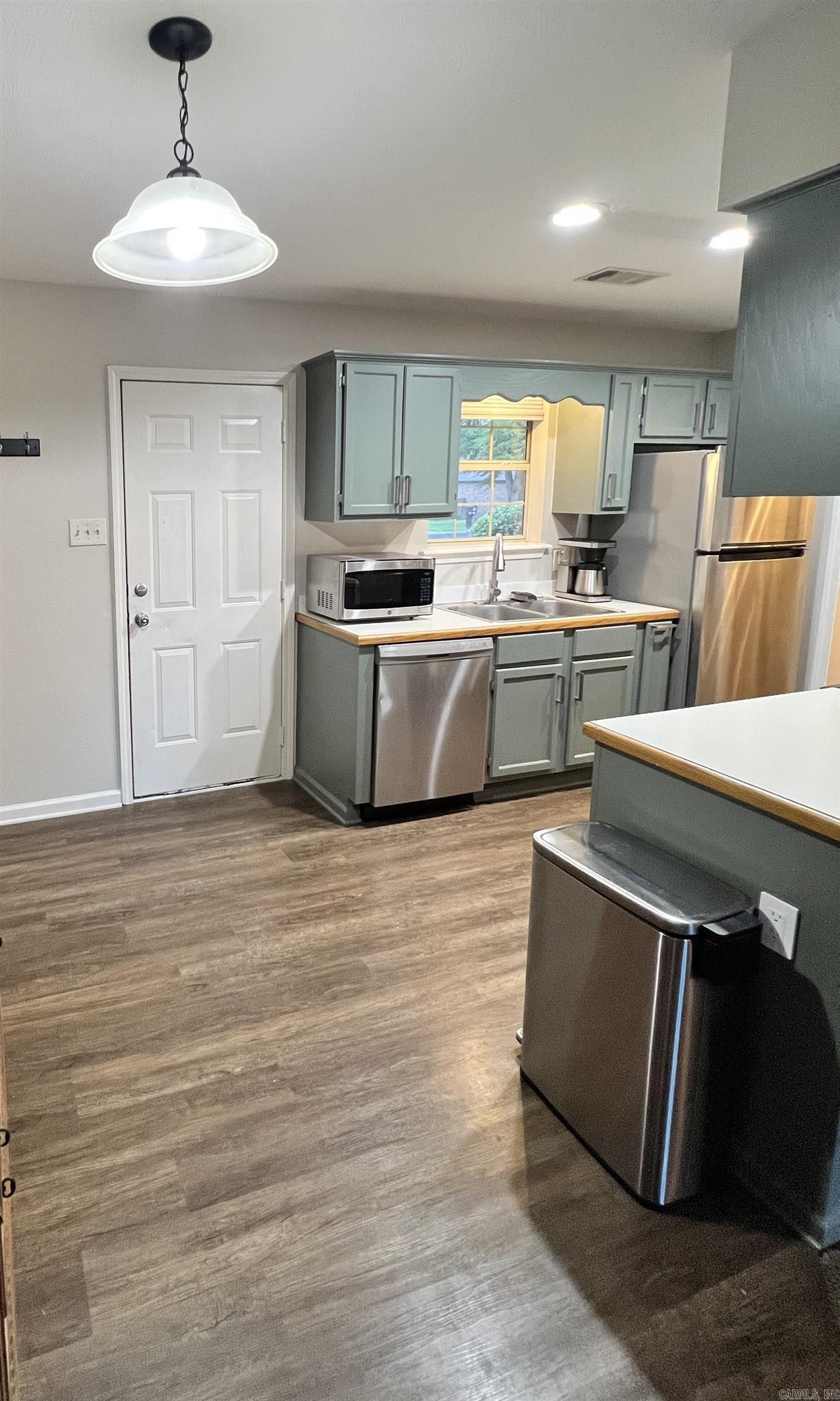 Hunters Cove - Residential Lease