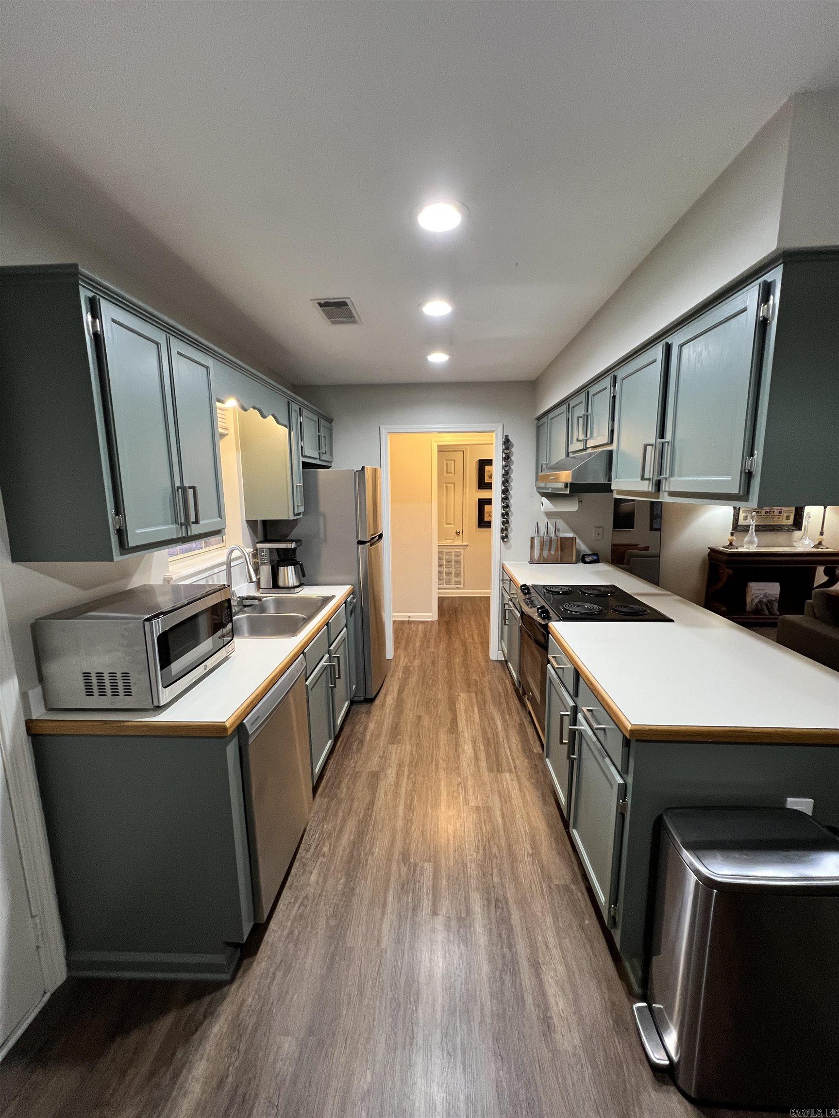 Hunters Cove - Residential Lease