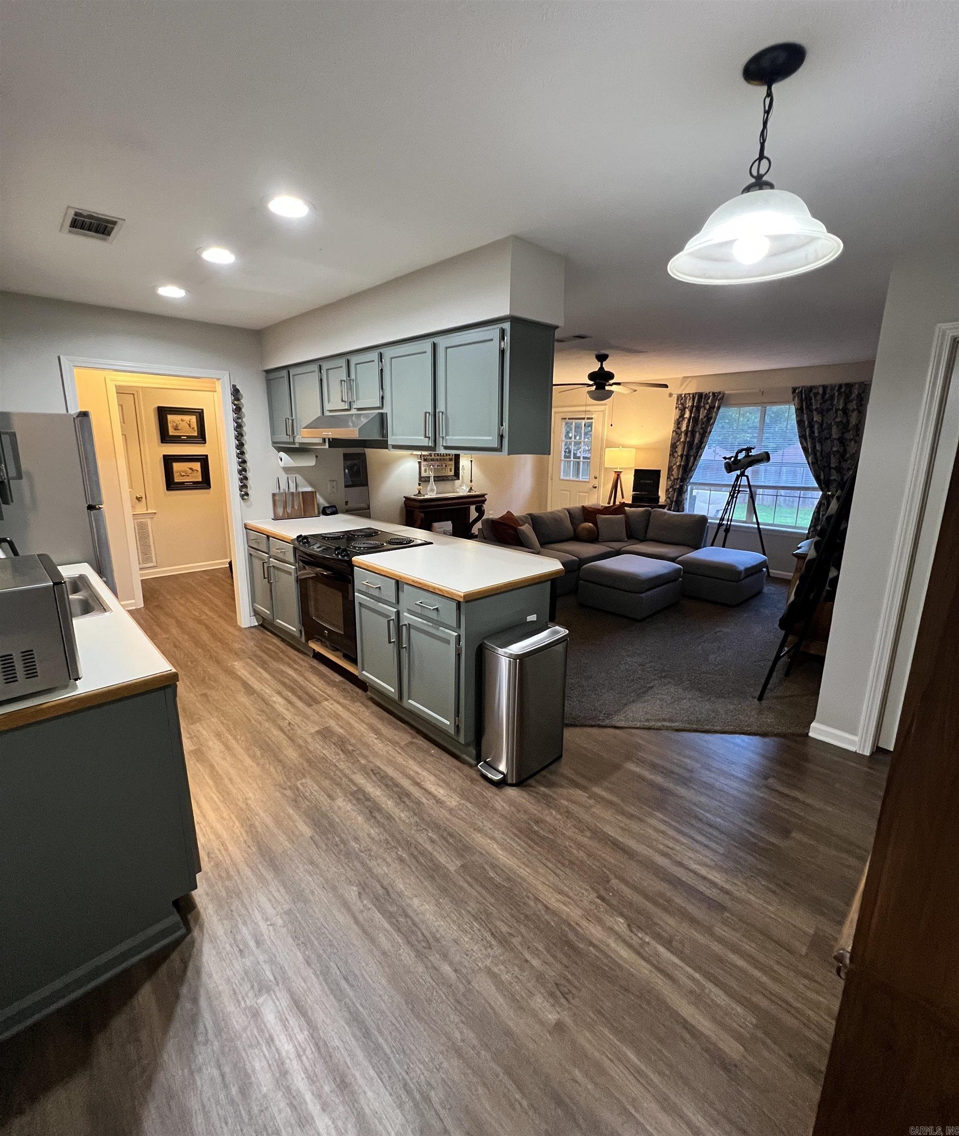 Hunters Cove - Residential Lease