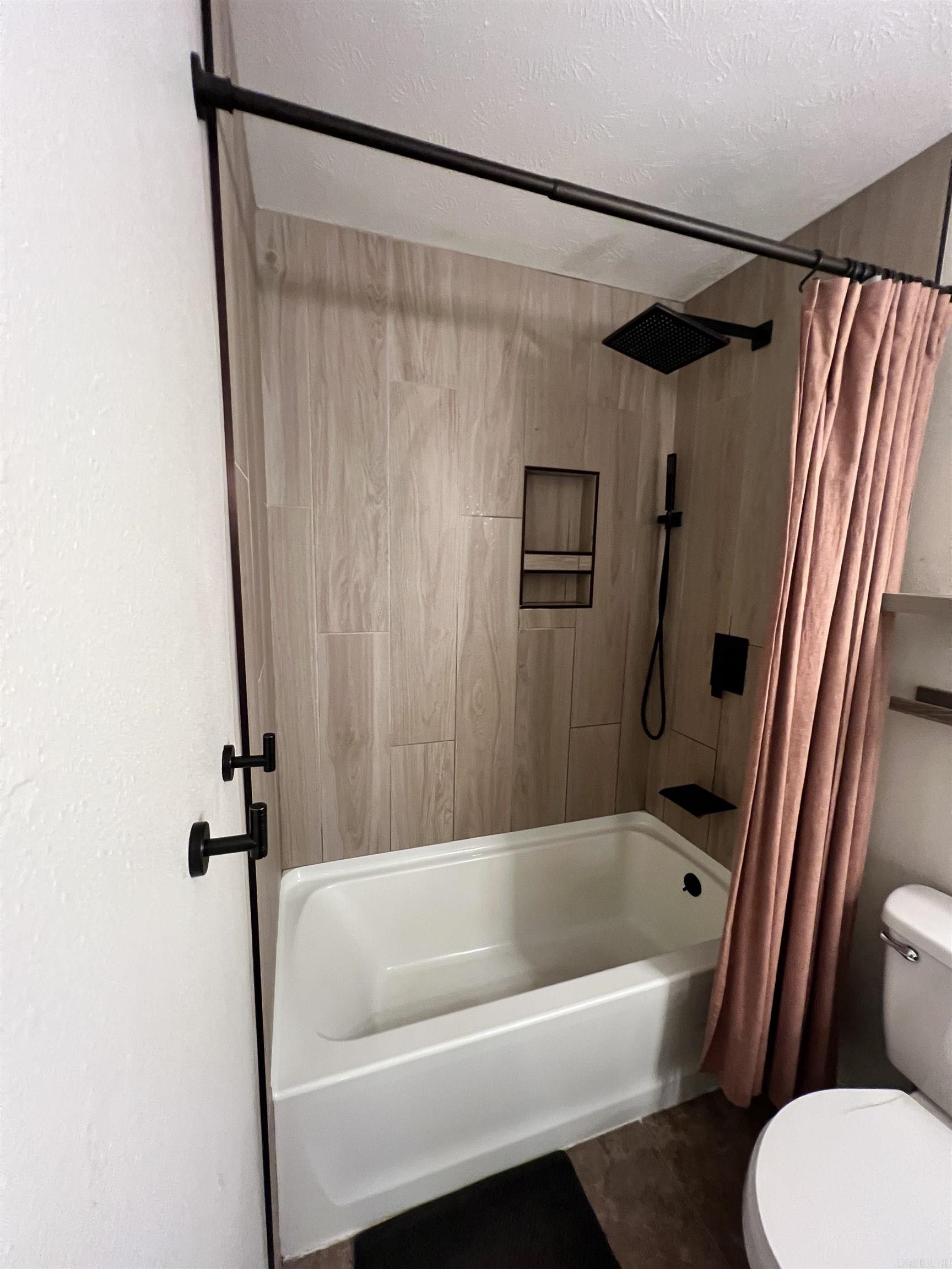 Hunters Cove - Residential Lease
