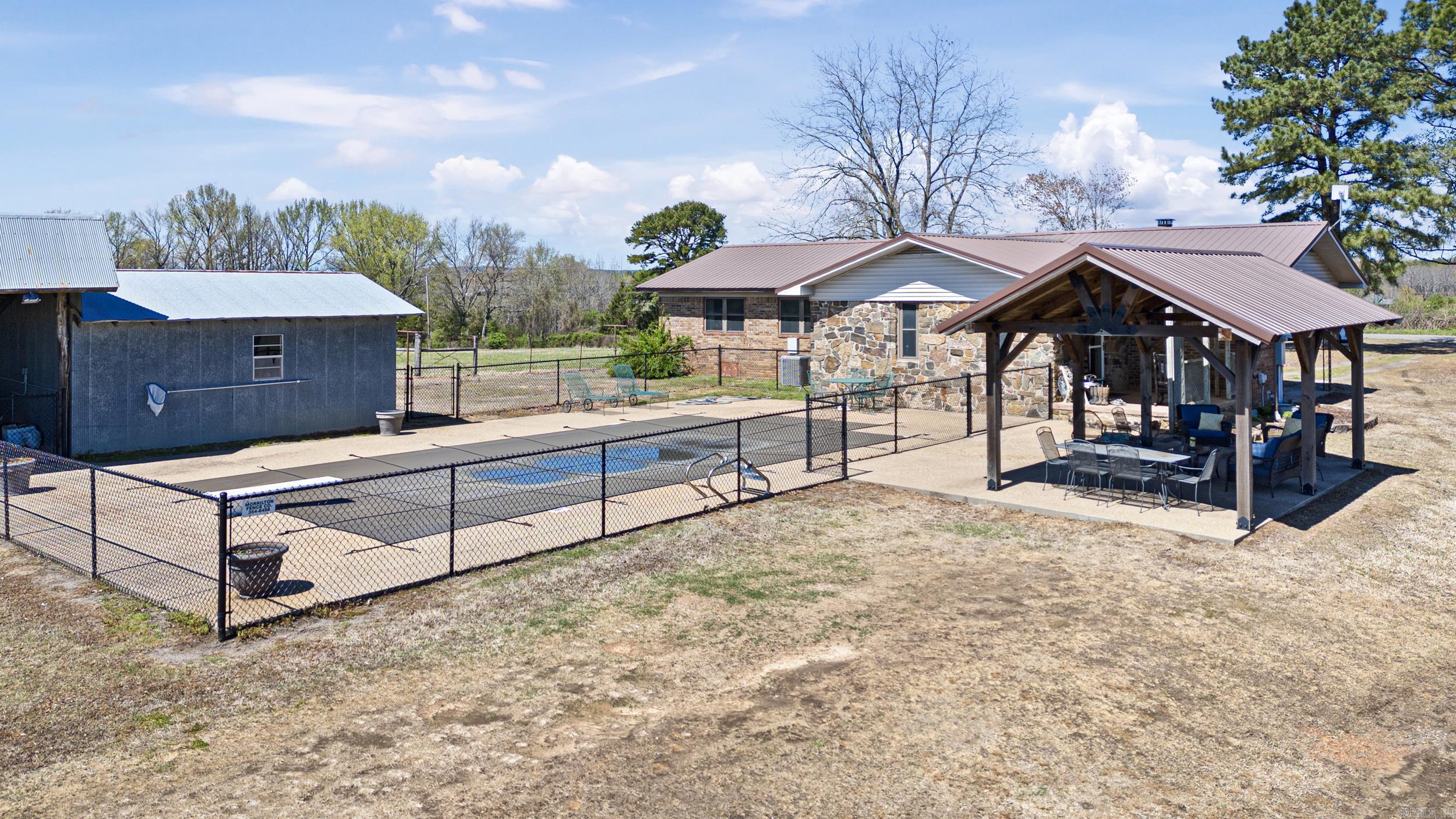 Metes & Bounds - Residential