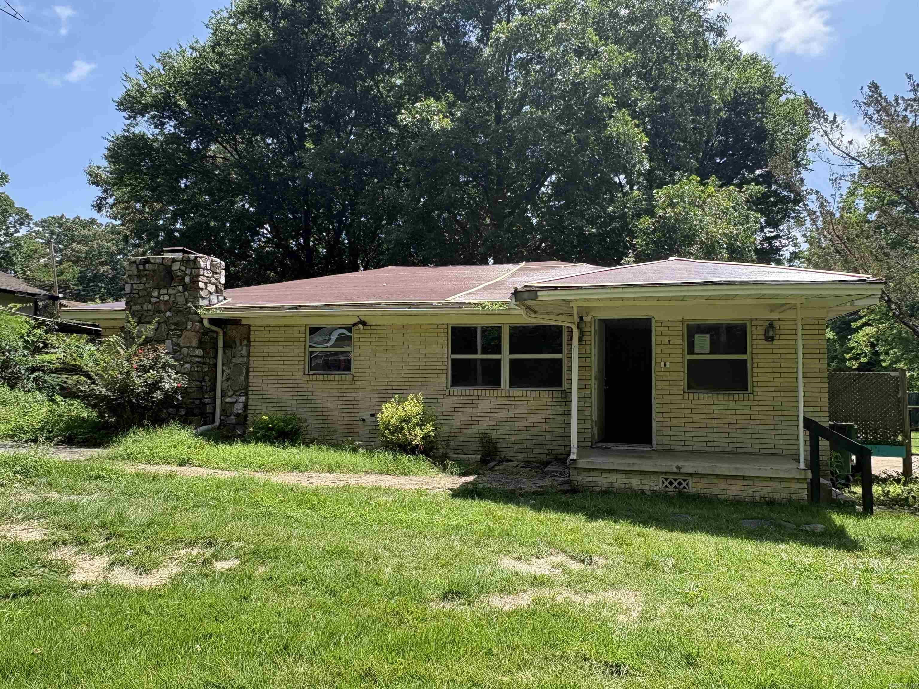 BARROW JOHN - Residential