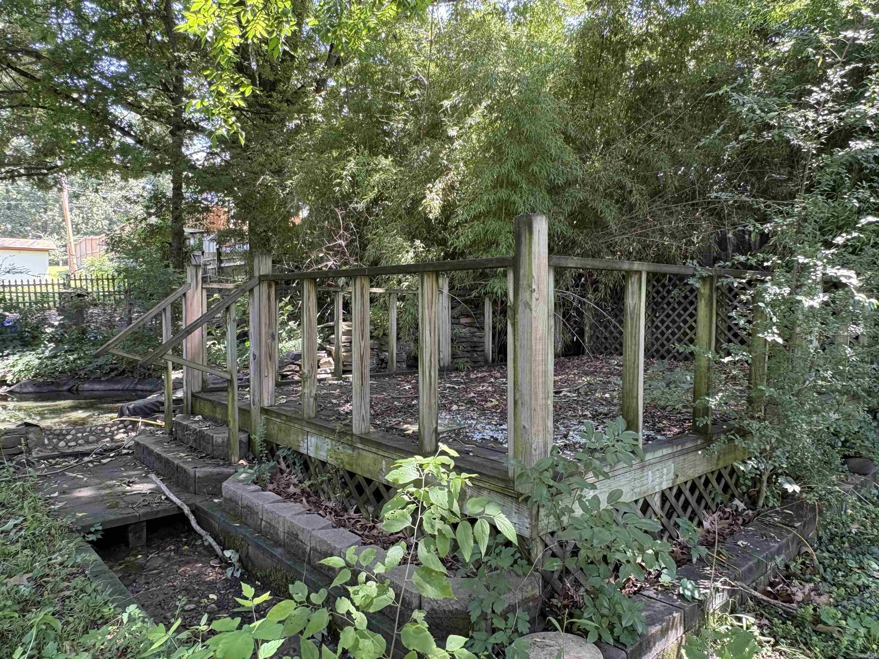 BARROW JOHN - Residential