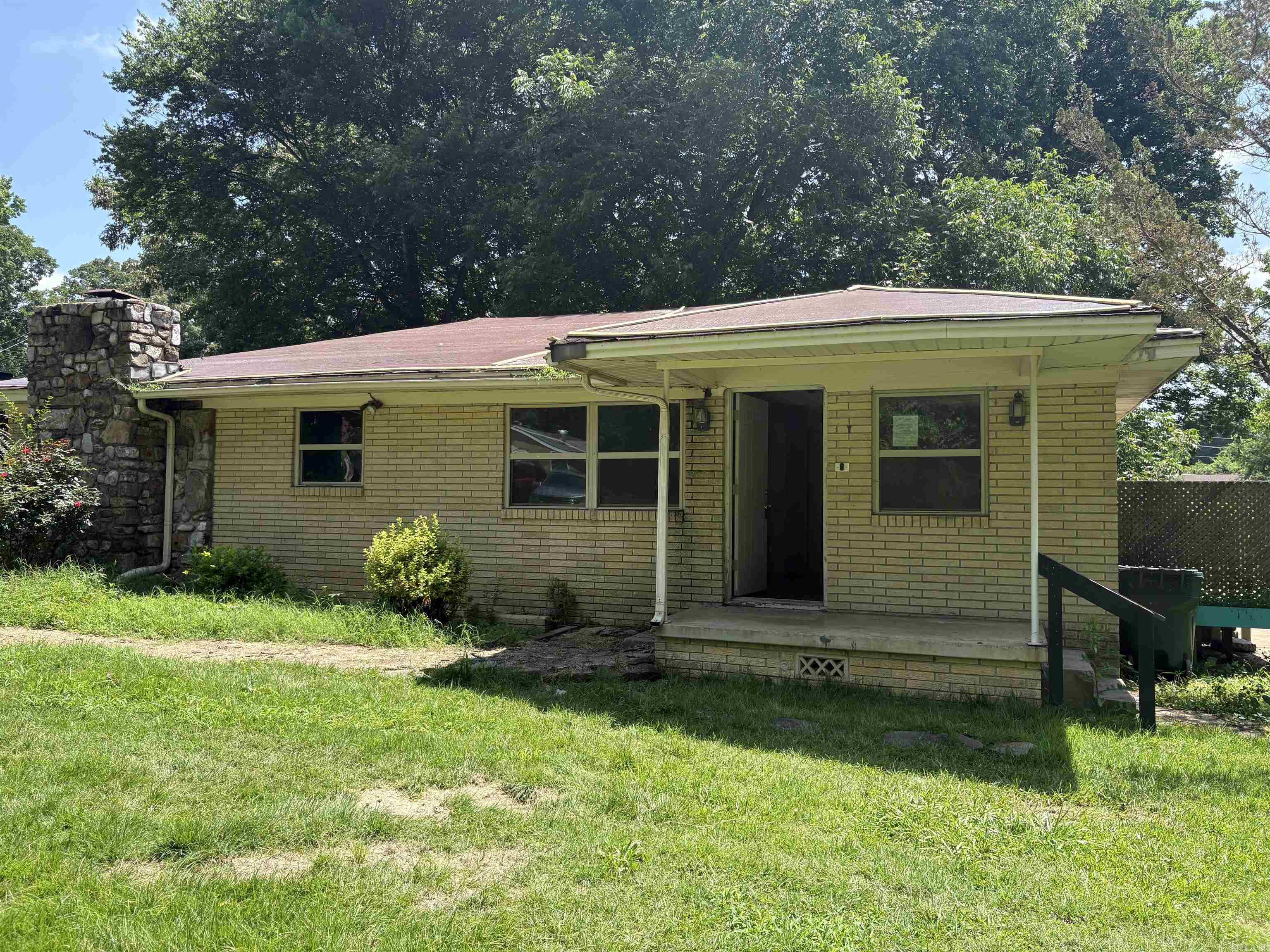 BARROW JOHN - Residential