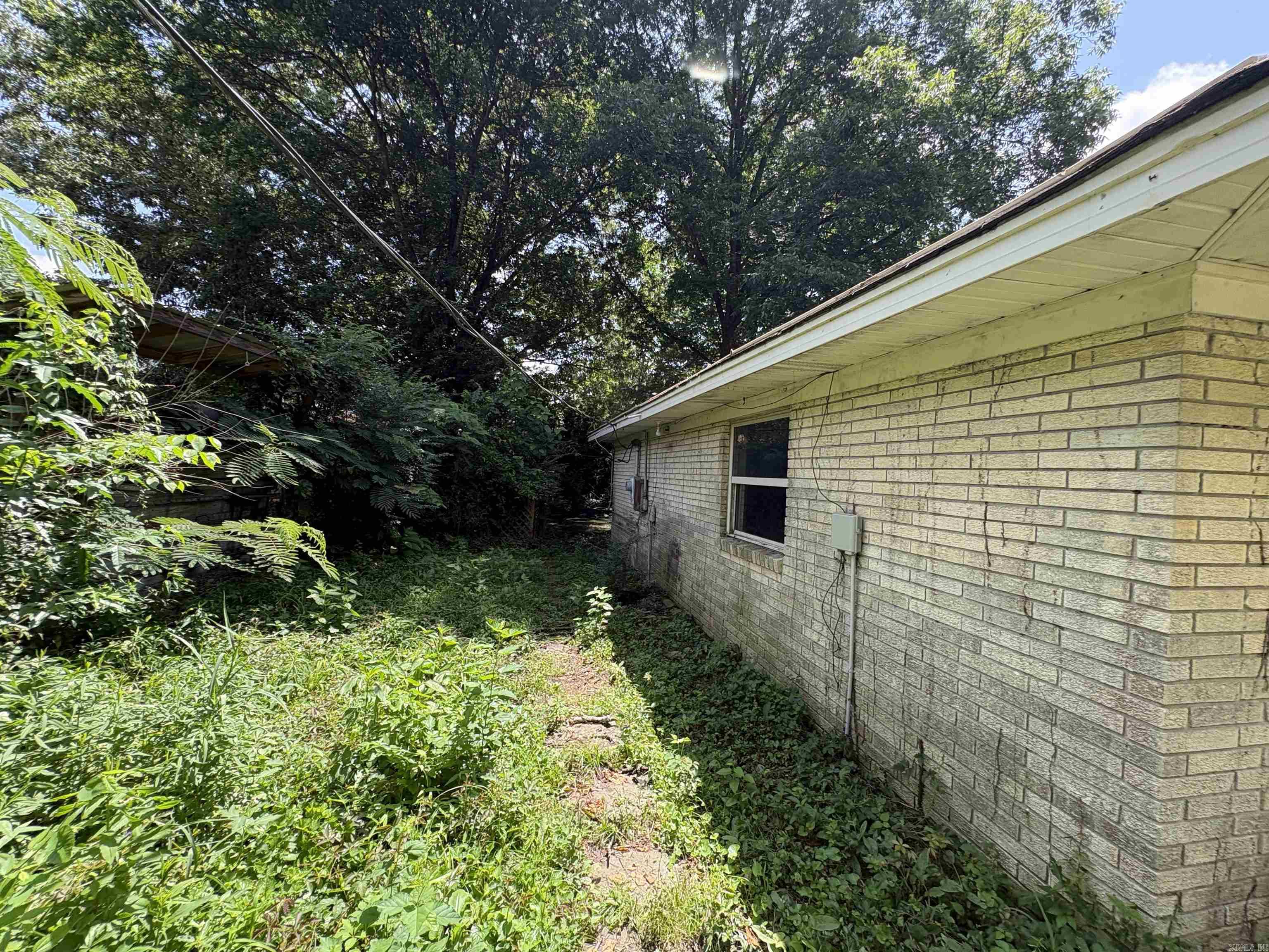 BARROW JOHN - Residential
