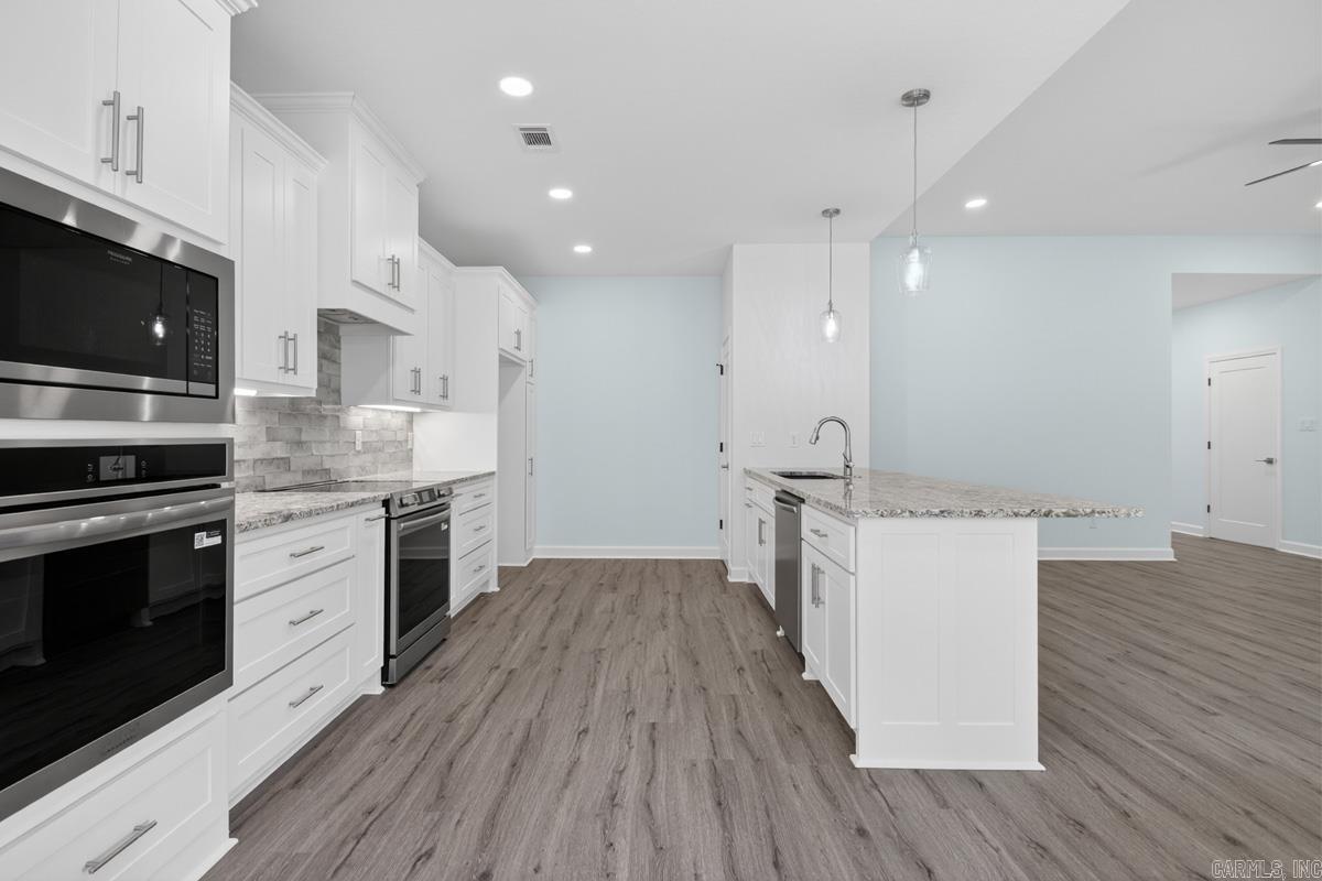 WINCHESTER ESTATES - Residential