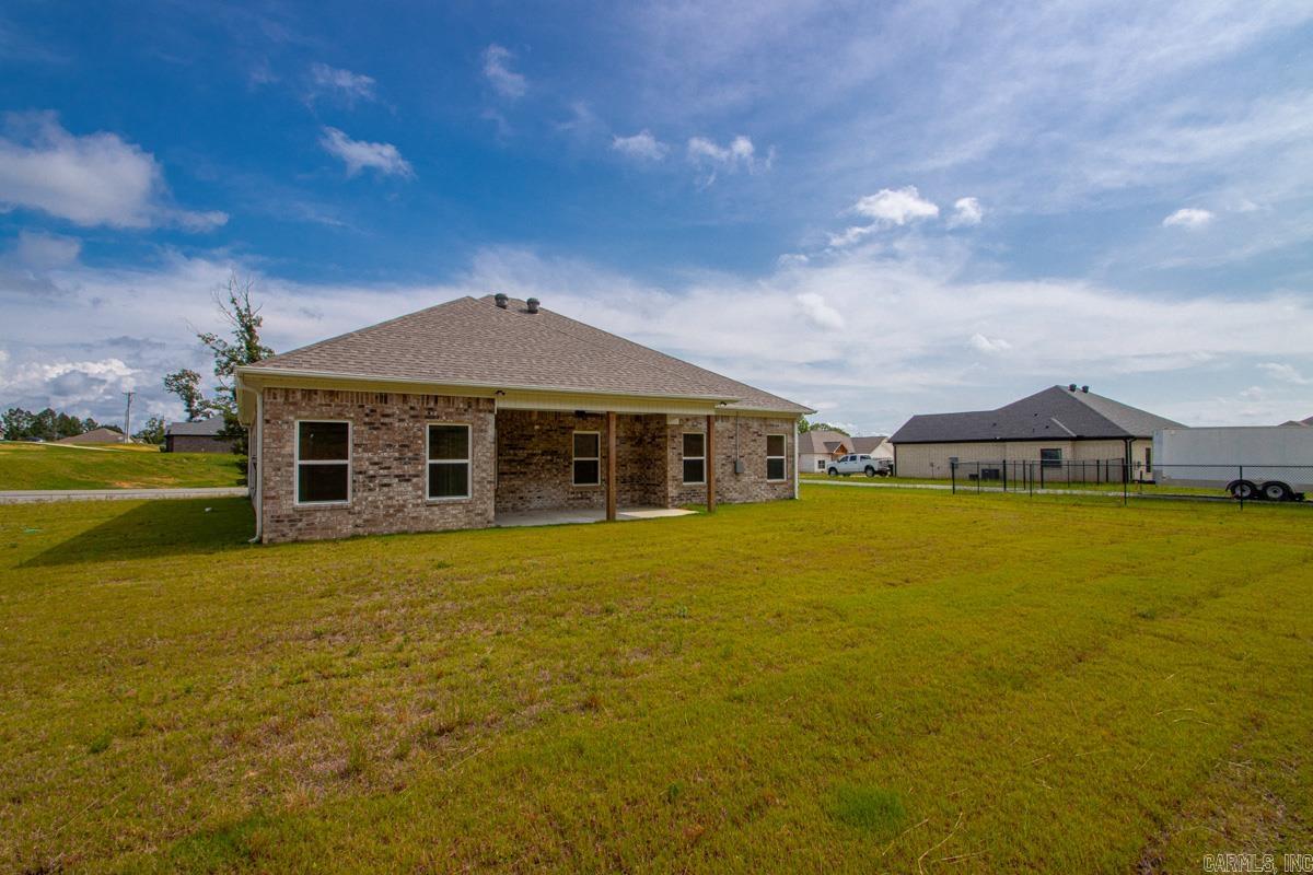 WINCHESTER ESTATES - Residential