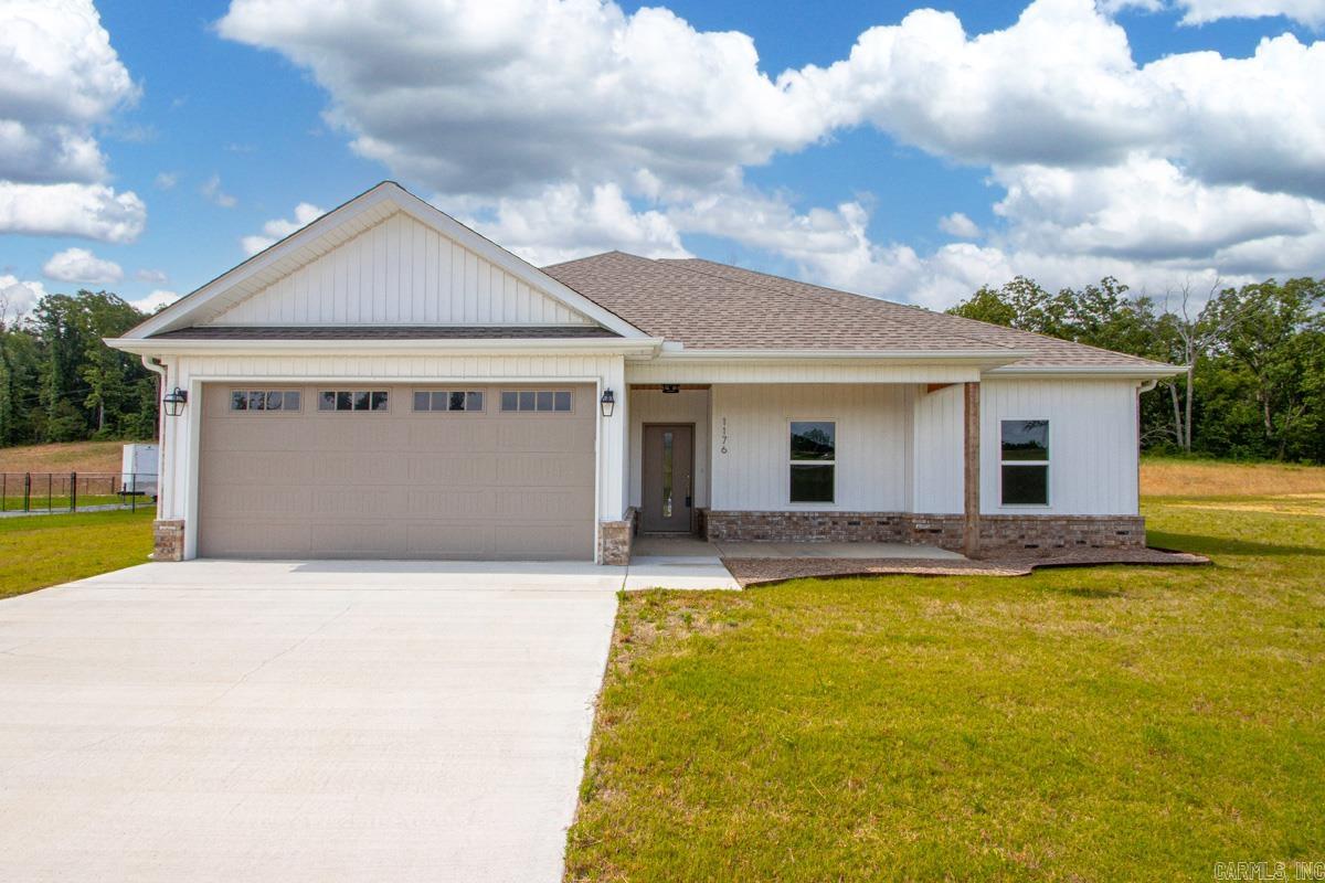 WINCHESTER ESTATES - Residential