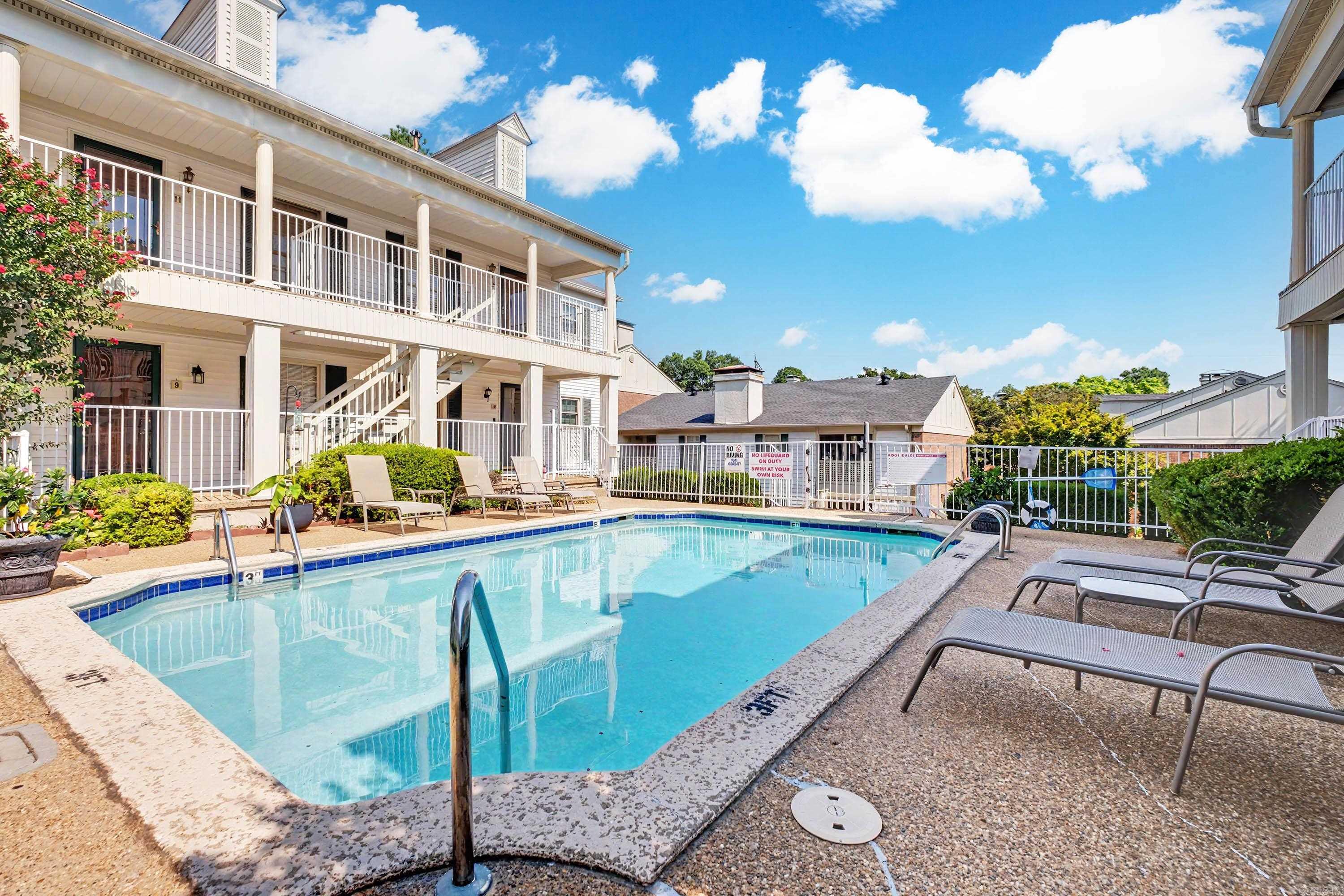 LINDEN COURT CONDO HPR - Residential