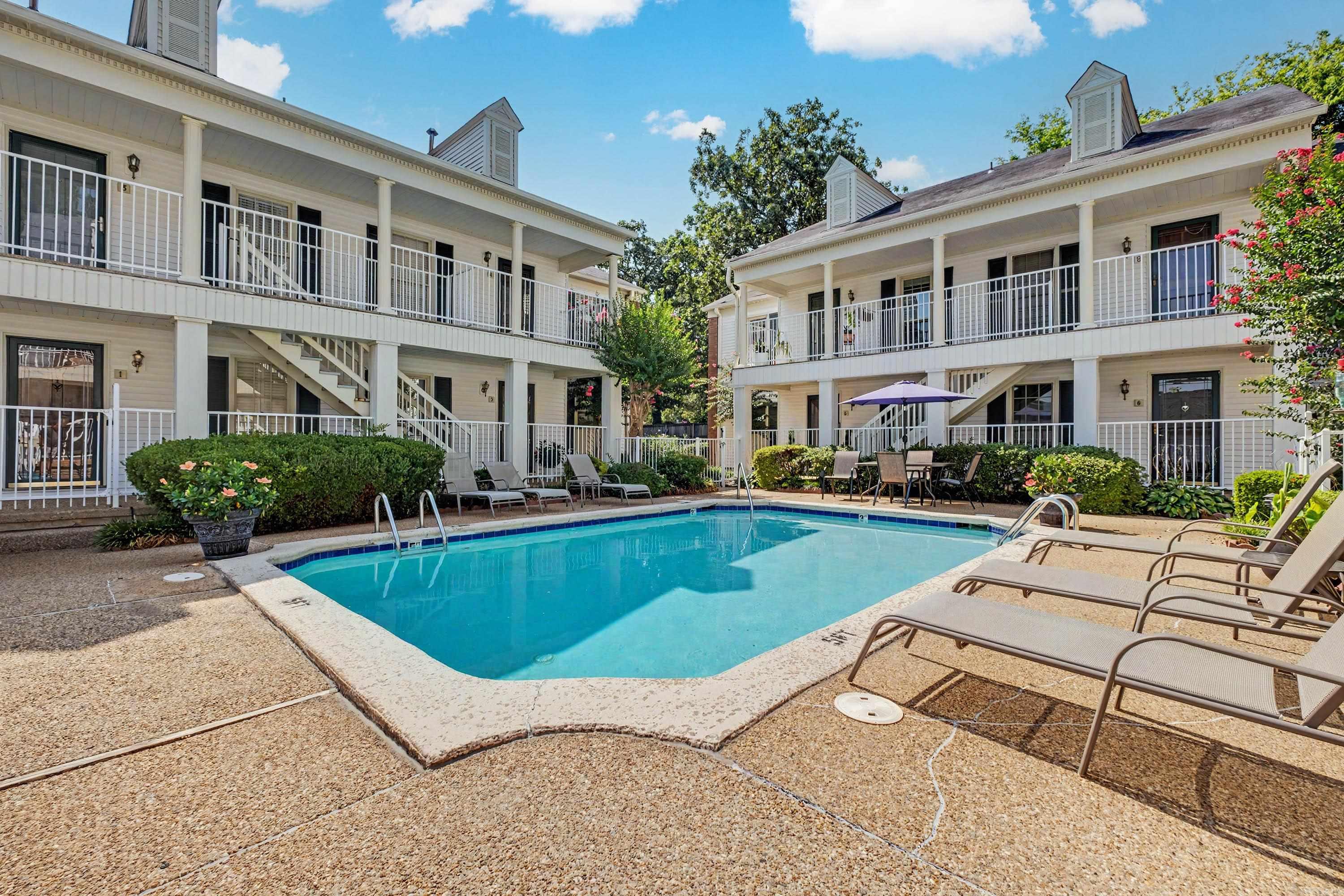 LINDEN COURT CONDO HPR - Residential