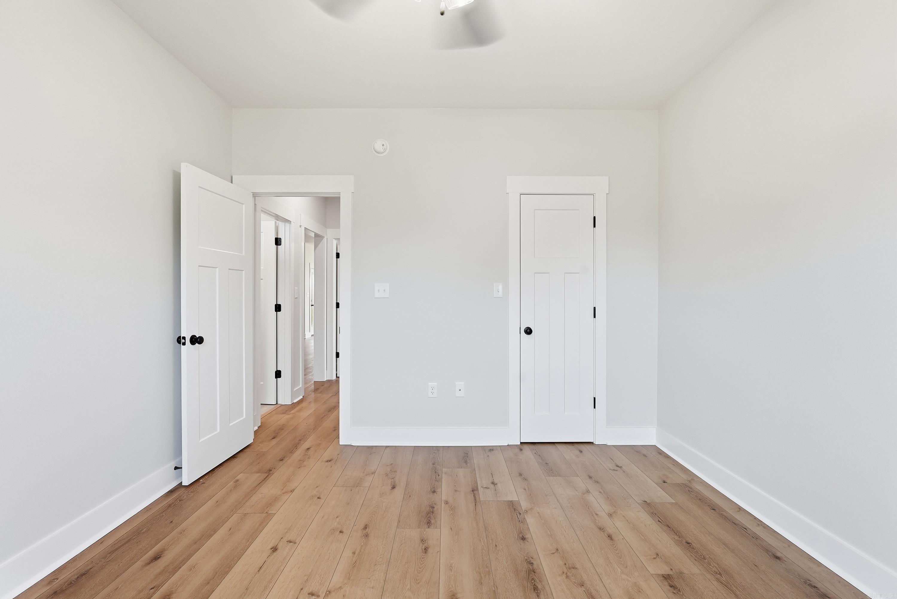 EAST MEADOW - Residential