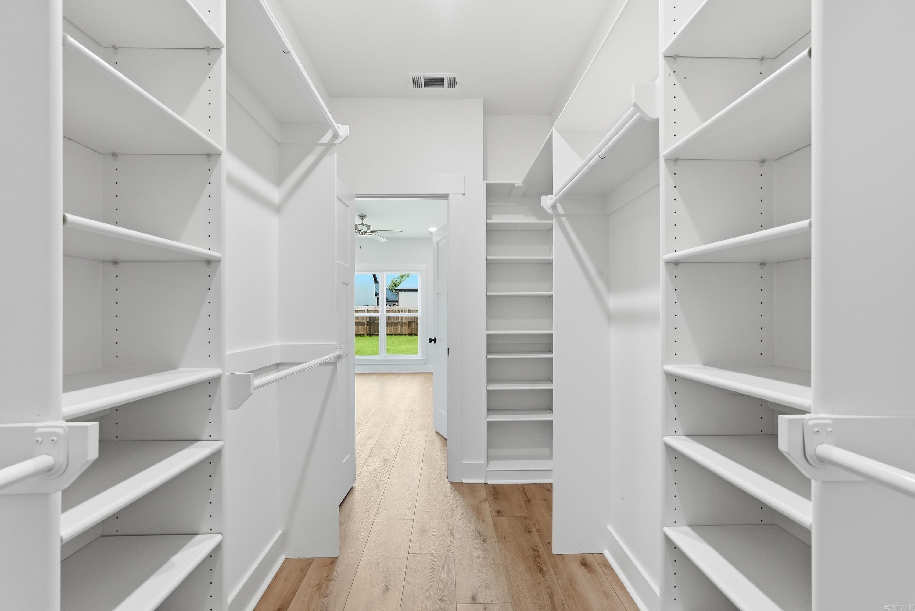 EAST MEADOW - Residential