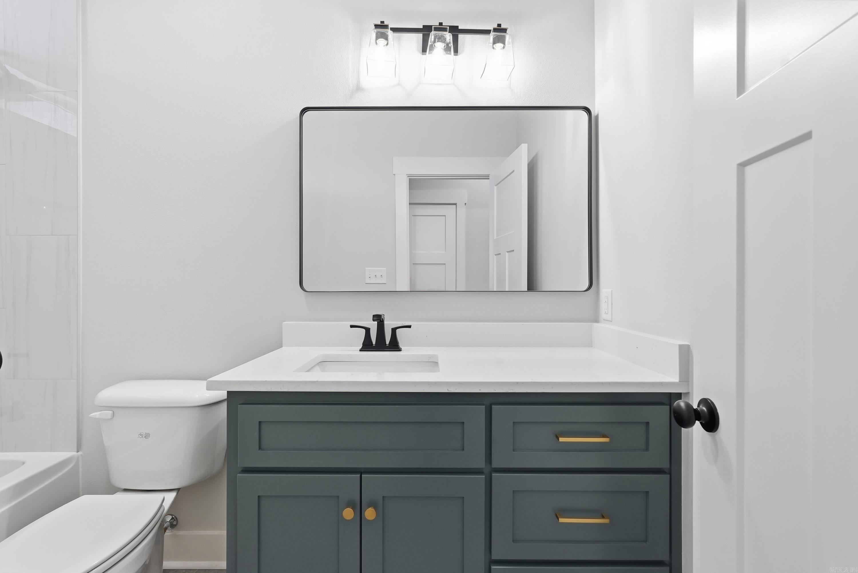 EAST MEADOW - Residential