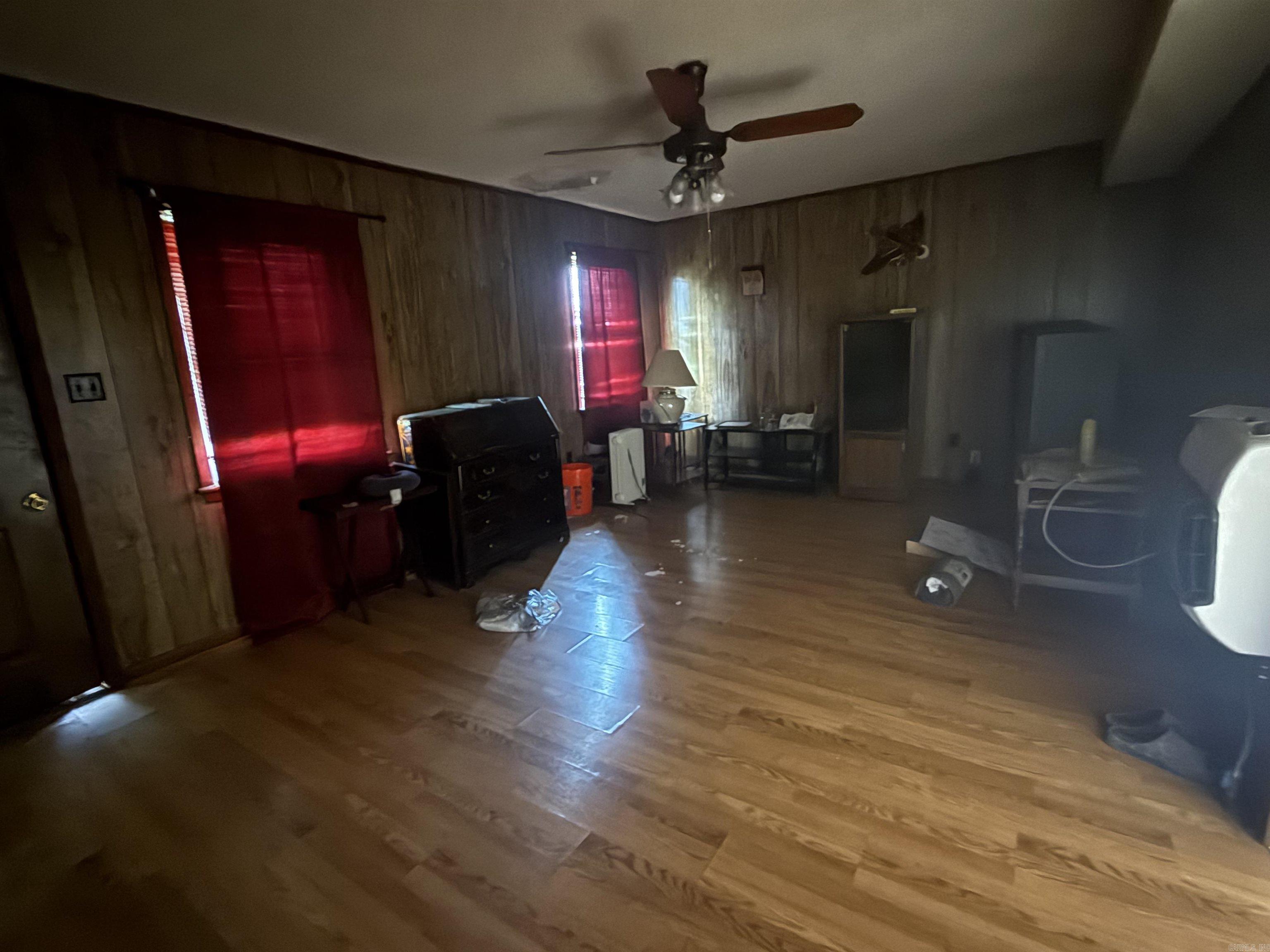 SEARCY ORIGINAL - Residential
