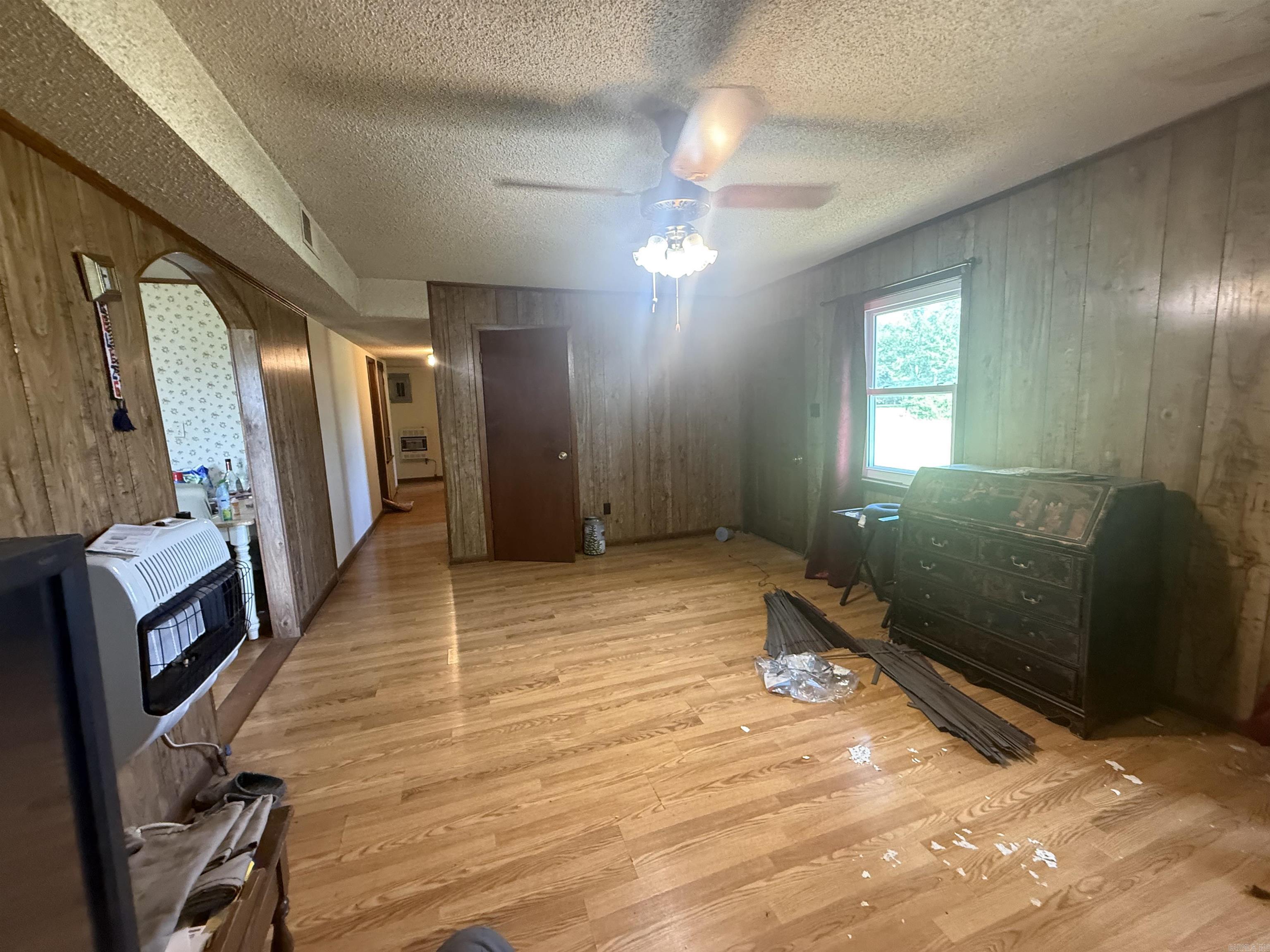 SEARCY ORIGINAL - Residential
