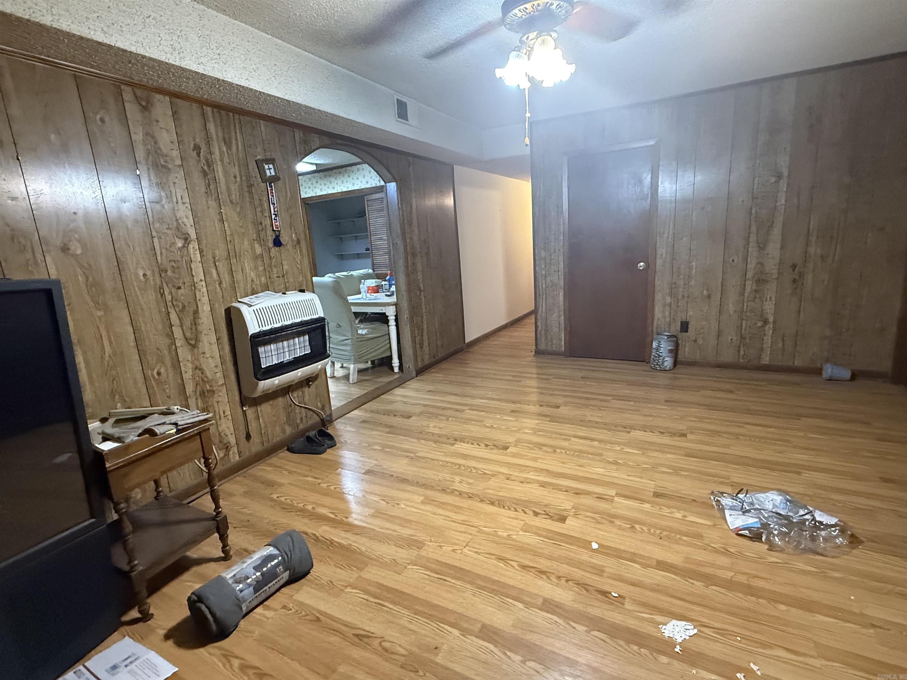 SEARCY ORIGINAL - Residential