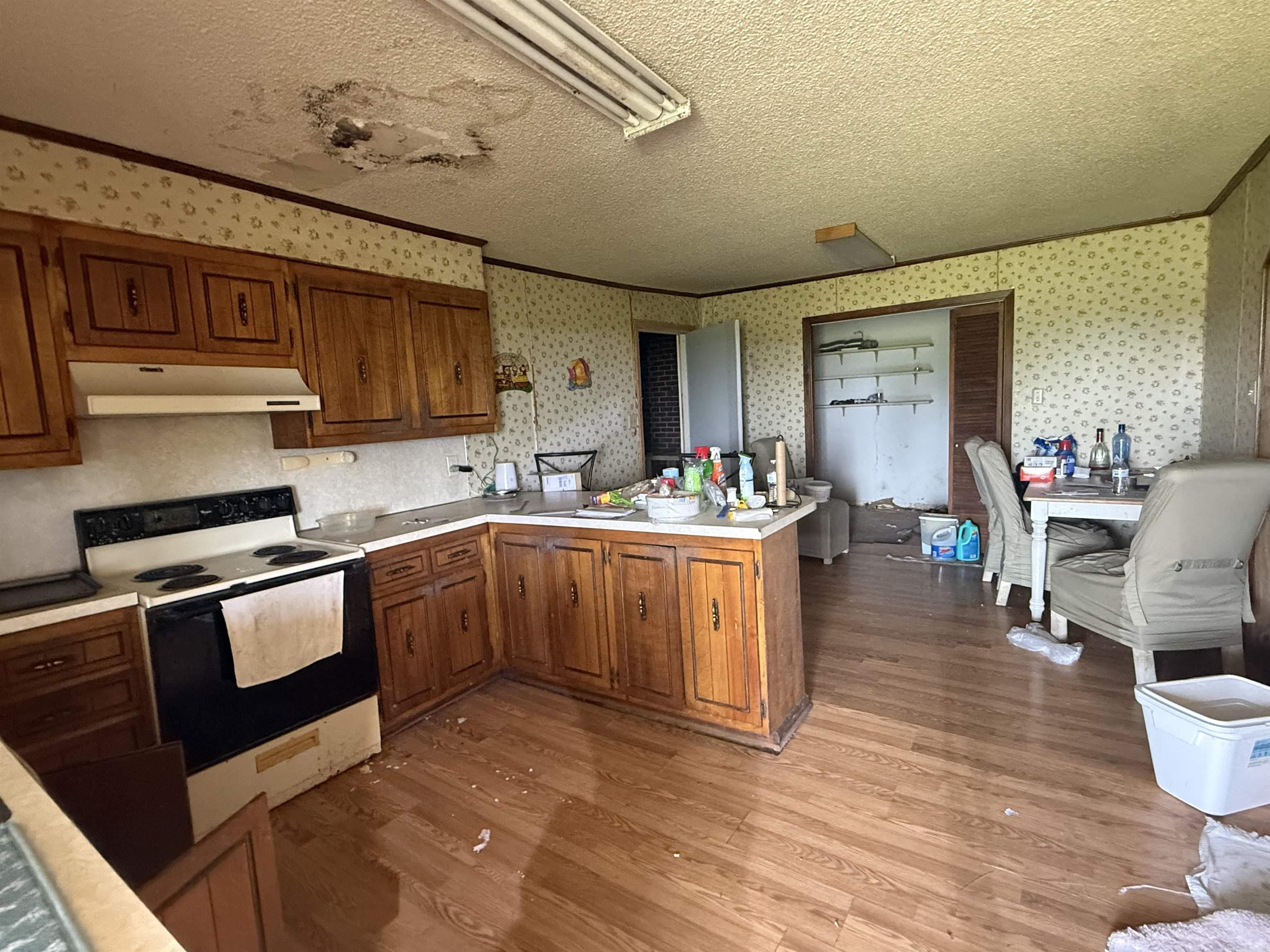 SEARCY ORIGINAL - Residential