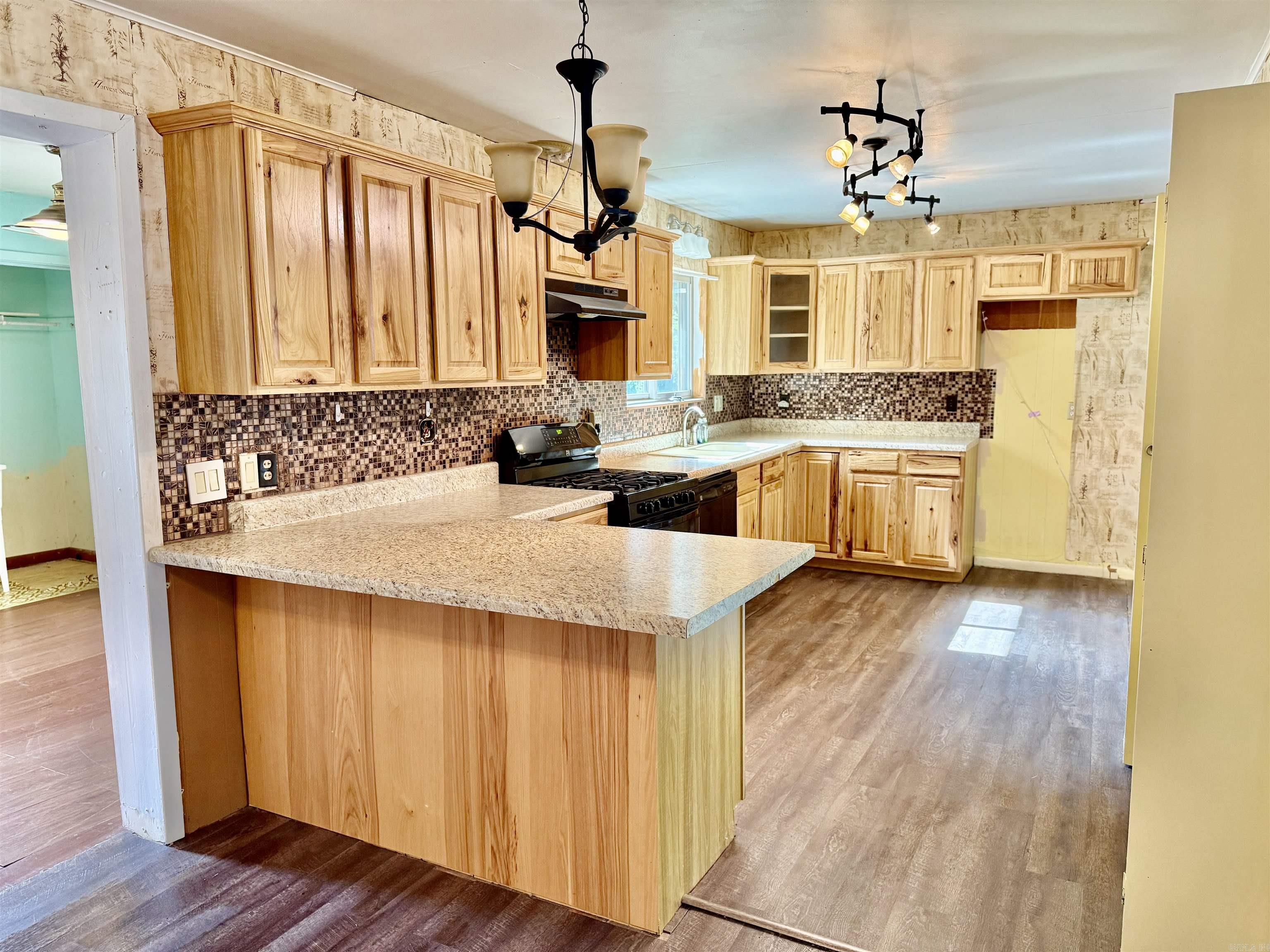 Hill Crest - Residential