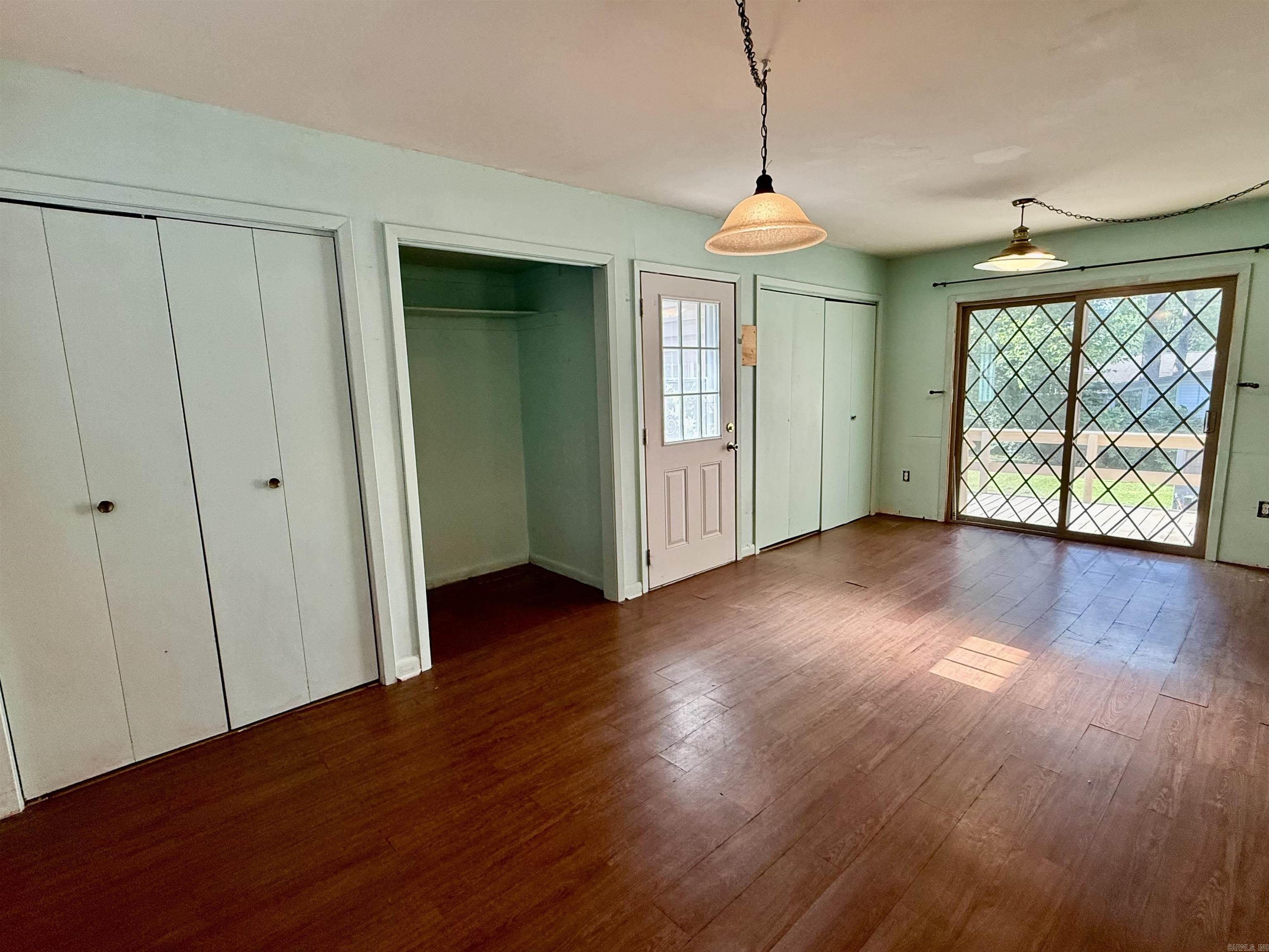 Hill Crest - Residential