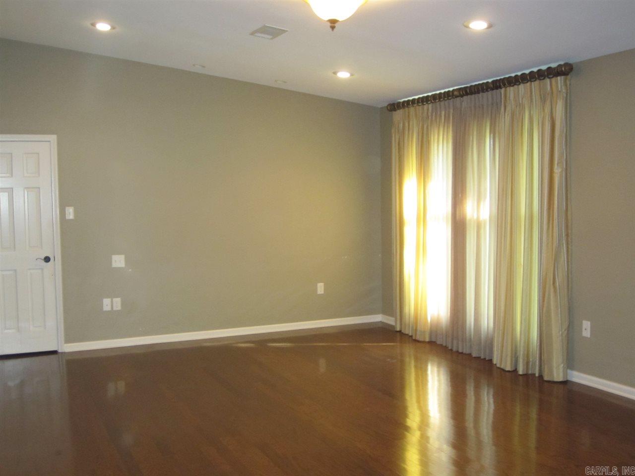 Searcy Country Club - Residential