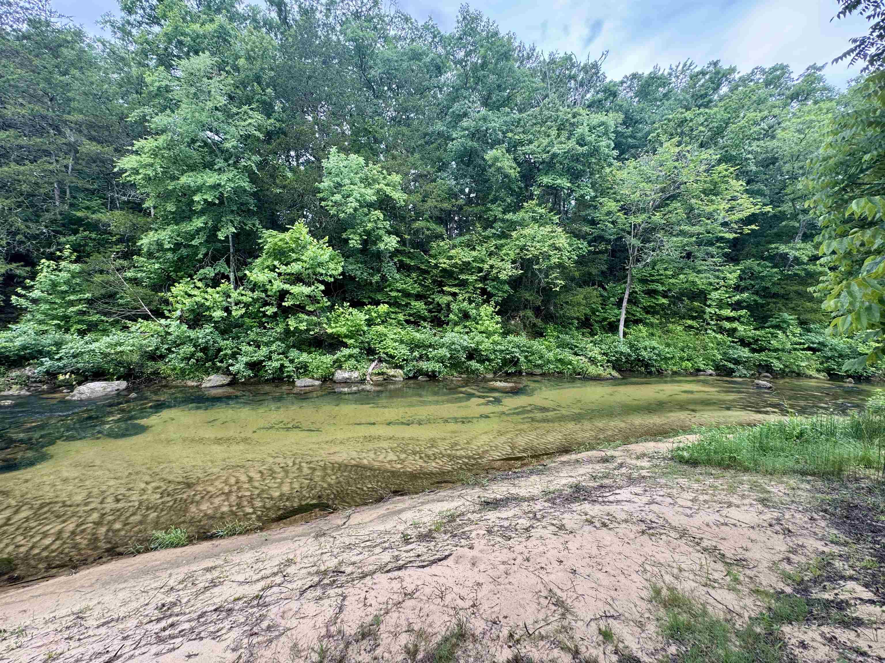 LOUD WATER RETREAT - Land