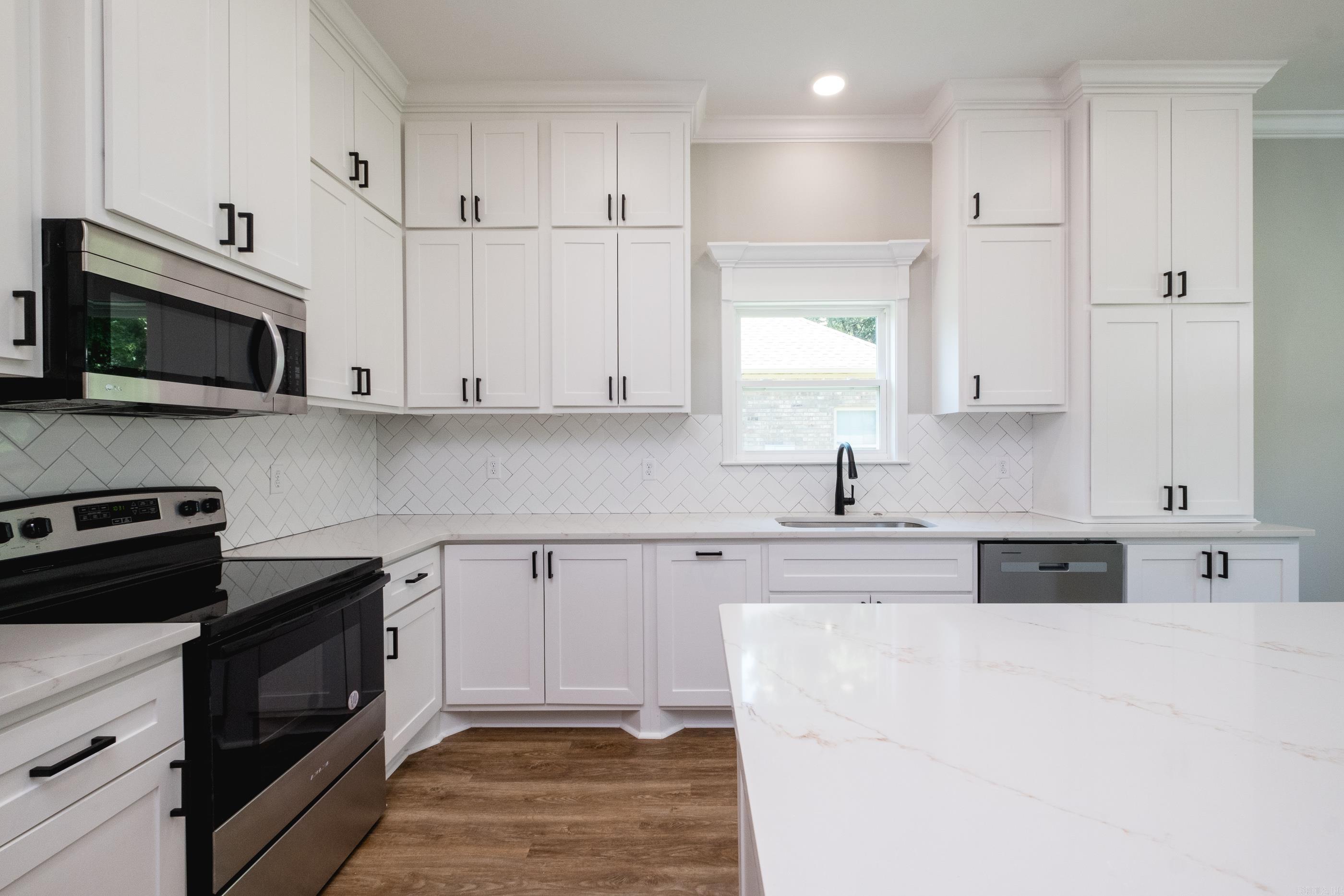 NORTHLAKE - Residential