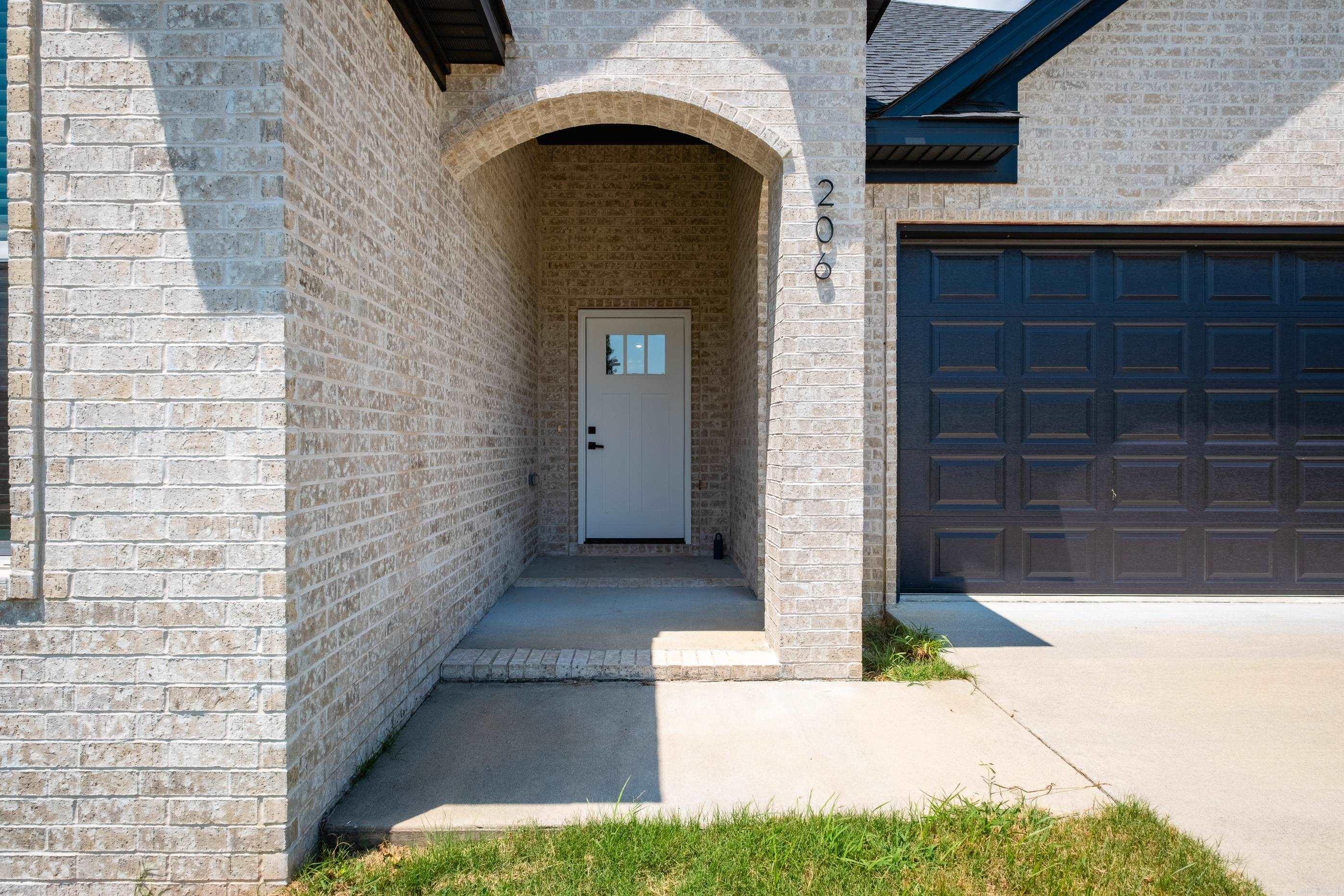 NORTHLAKE - Residential