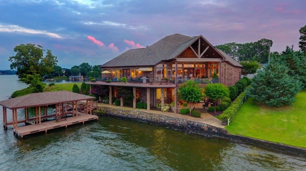 Sparling Point - Residential