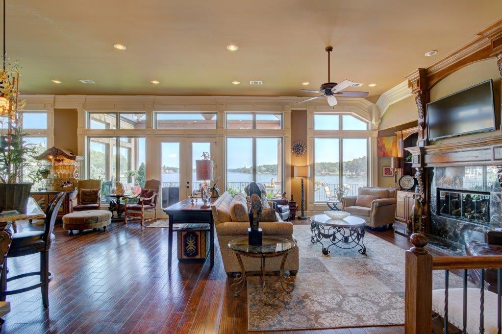 Sparling Point - Residential