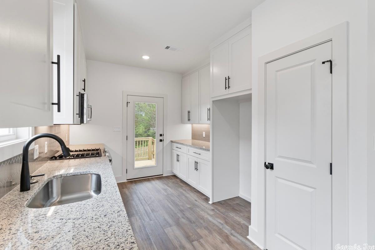 GIBRALTER HGTS - Residential