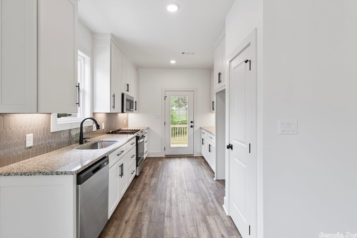 GIBRALTER HGTS - Residential