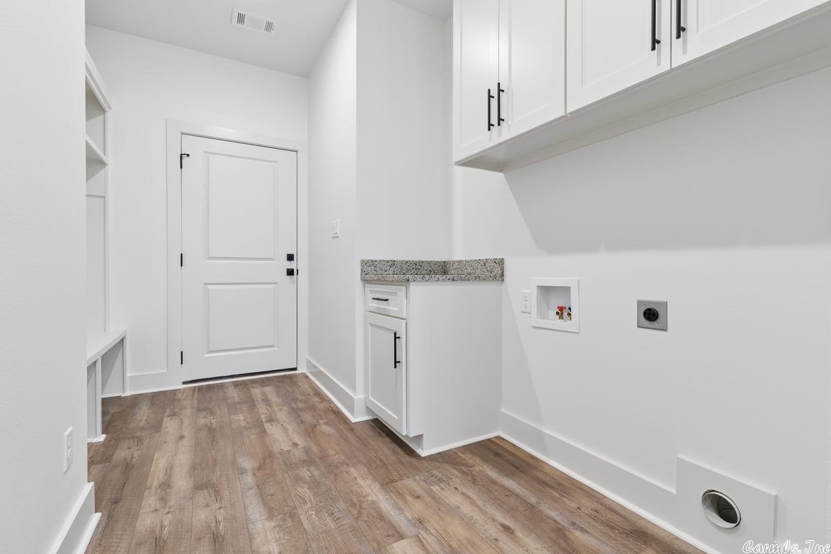 GIBRALTER HGTS - Residential