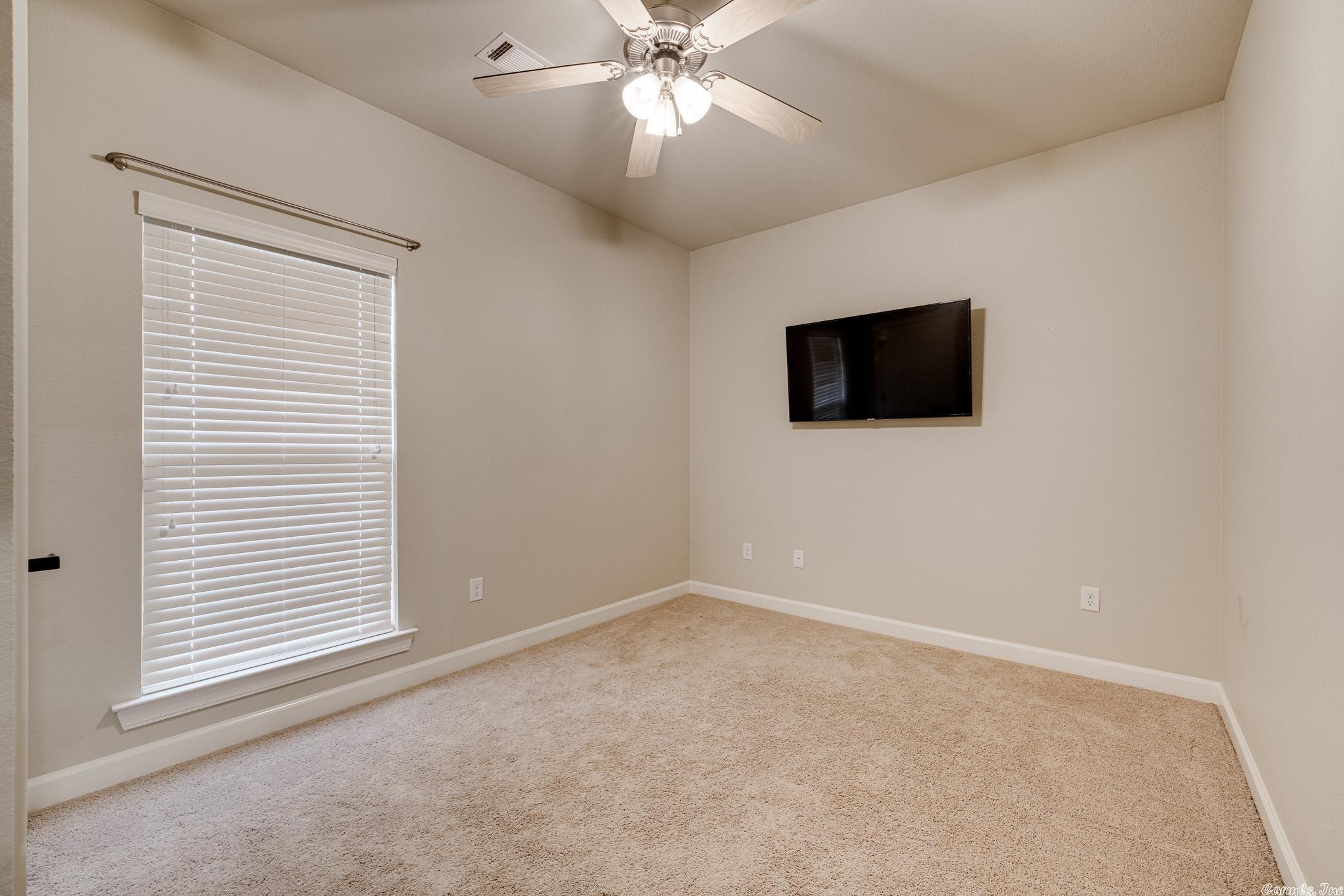 JEWELS ESTATES - Residential