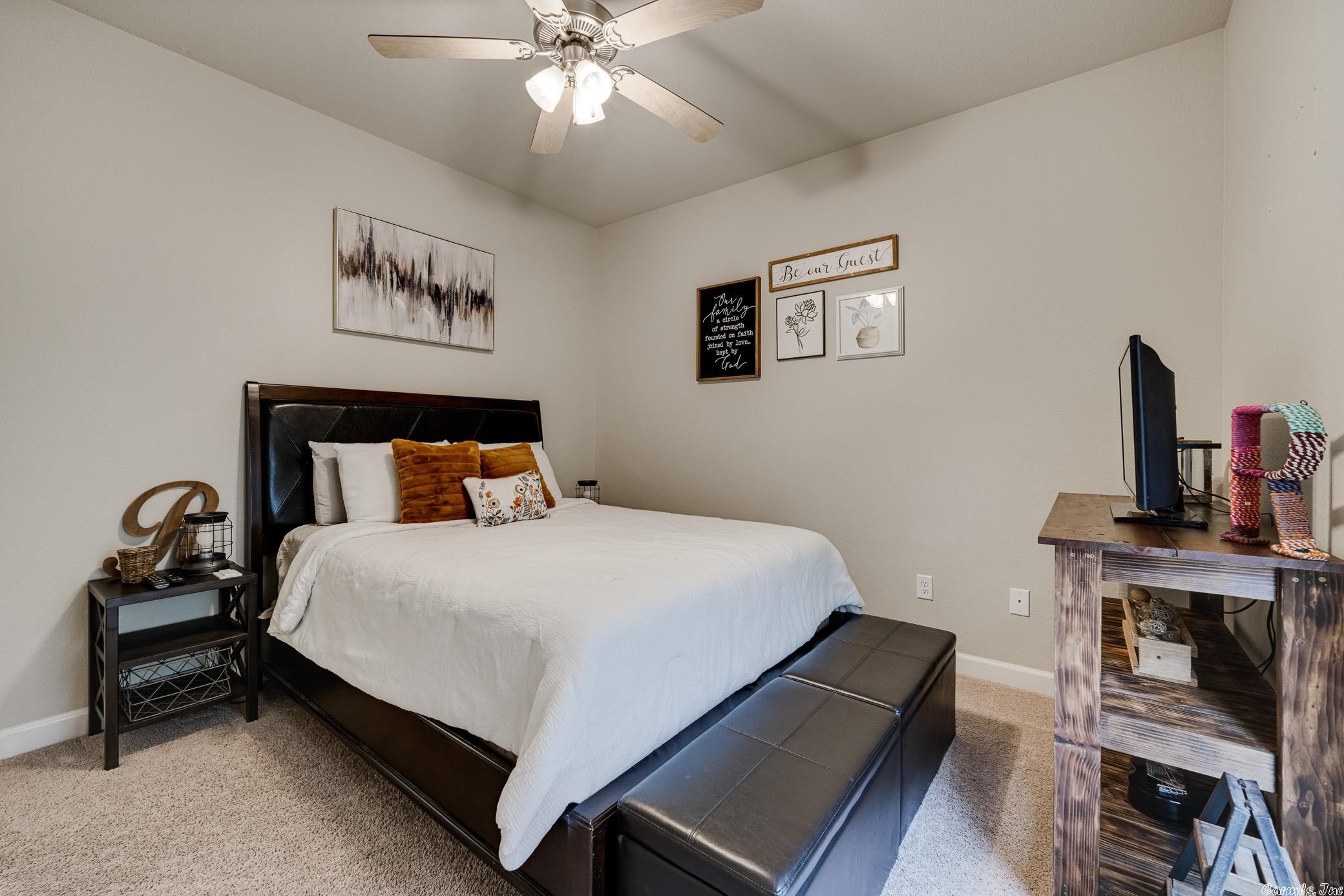 JEWELS ESTATES - Residential