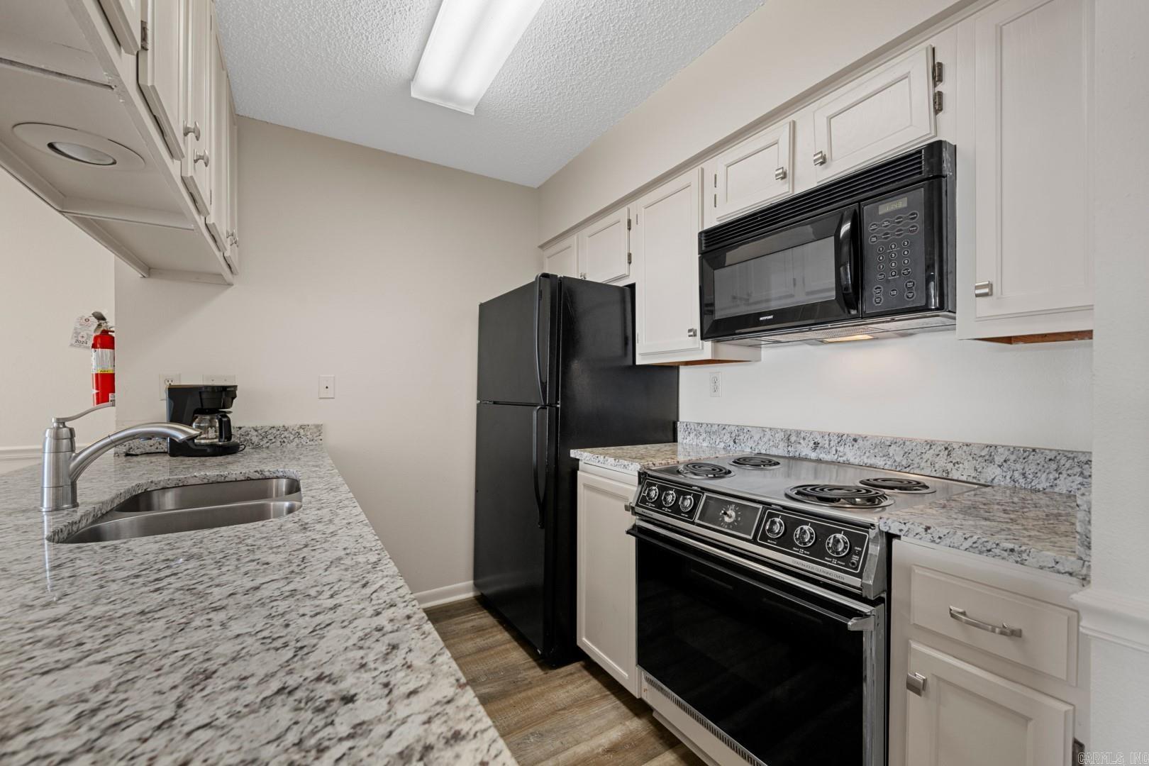 EMERALD ISLE HPR - Residential