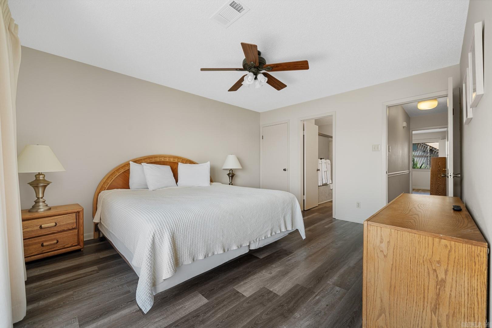 EMERALD ISLE HPR - Residential