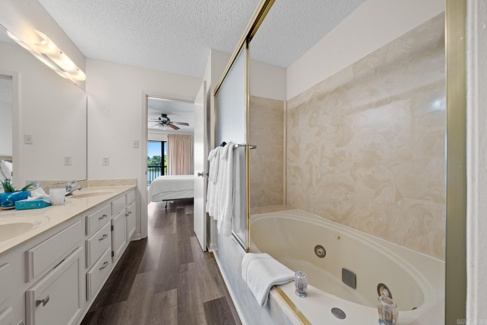 EMERALD ISLE HPR - Residential